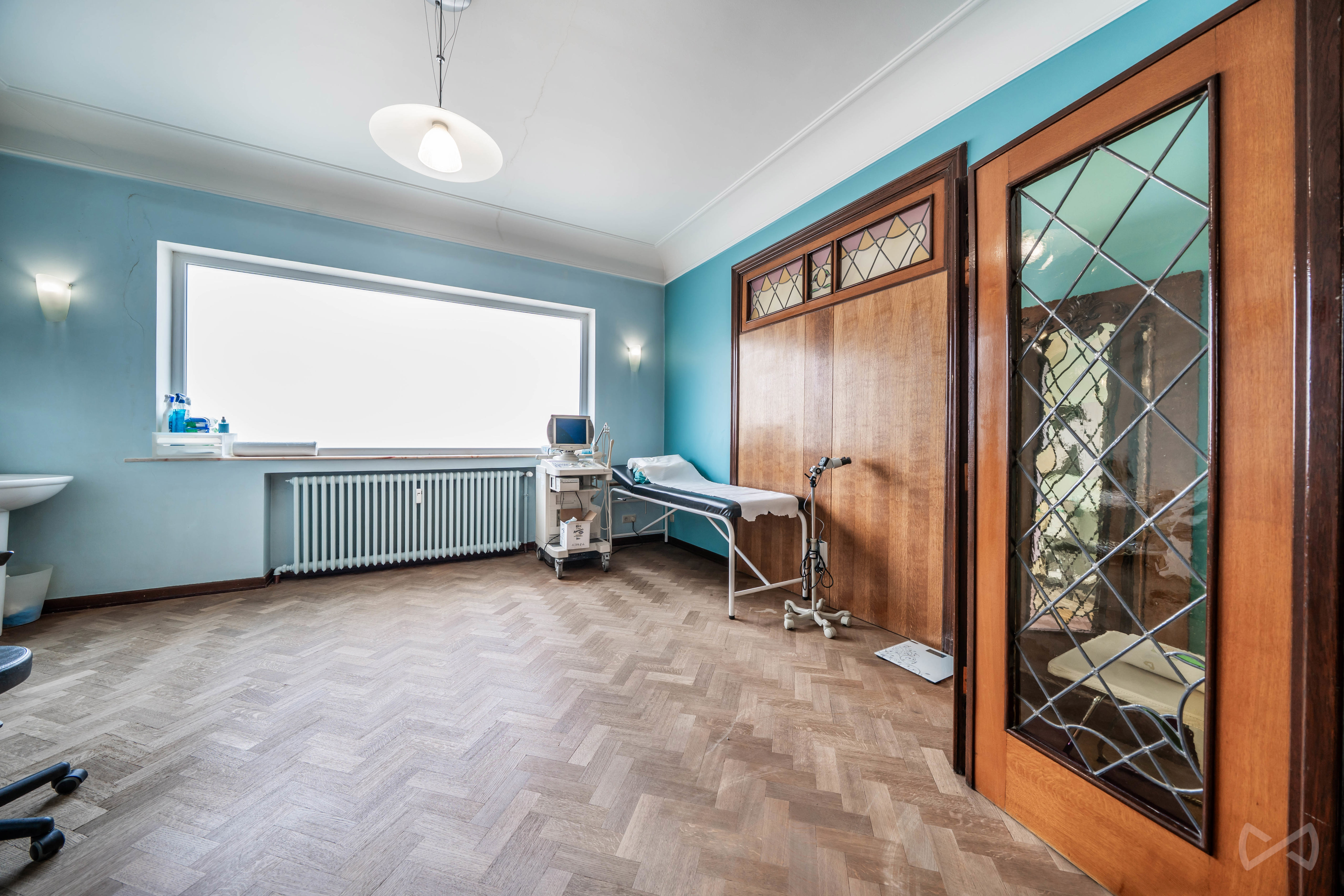 Picture 4 of 4 for Multi-purpose building in Sint-genesius-rode