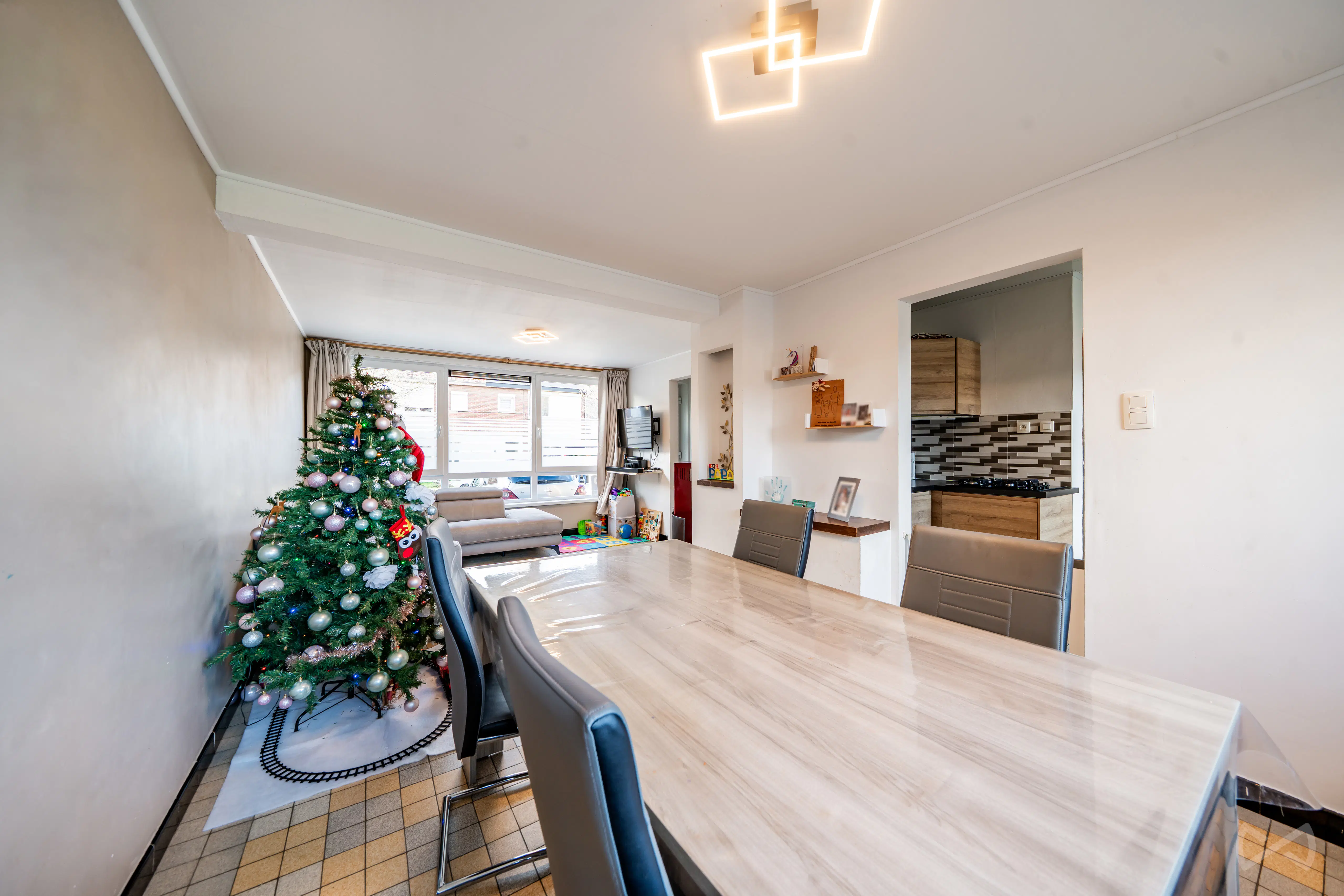 Photo 1 sur 4 pour Maison de deux chambres à Chapelle-lez-herlaimont