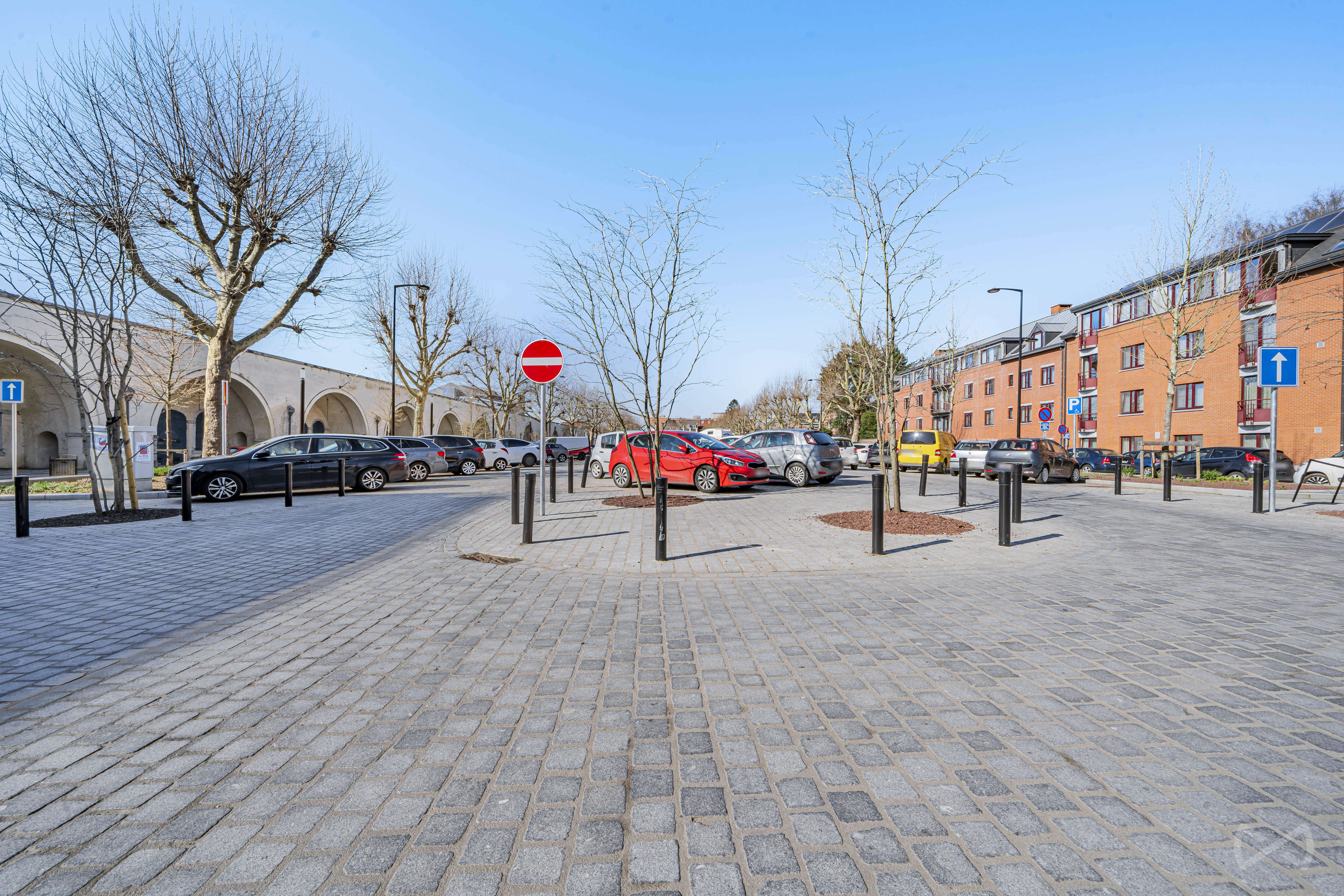 Picture 4 of 4 for Studio in Mons