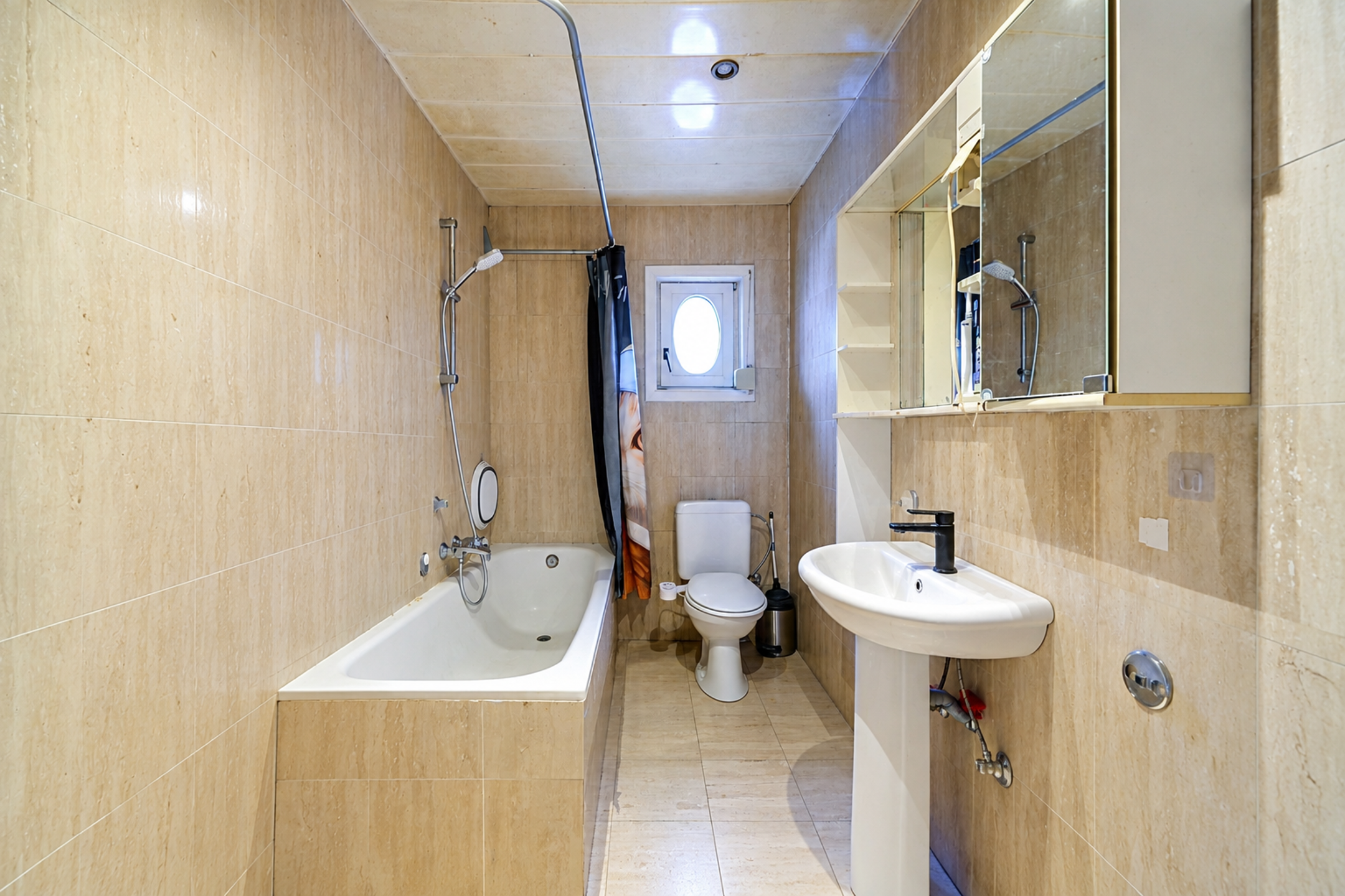 Picture 2 of 4 for Flat with three bedrooms in Sint-genesius-rode