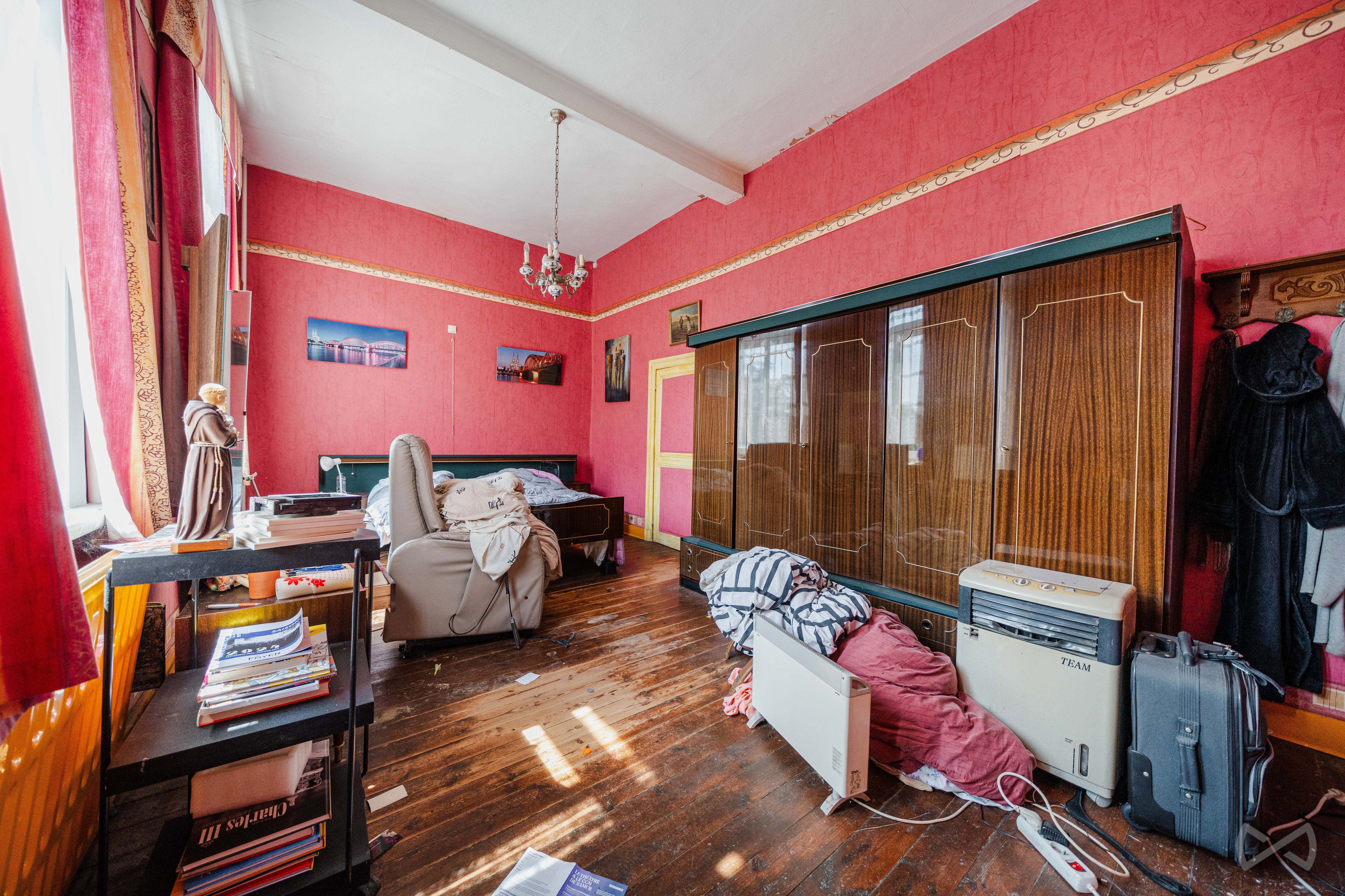 Picture 1 of 4 for Exceptional house with five bedrooms in Wasseiges