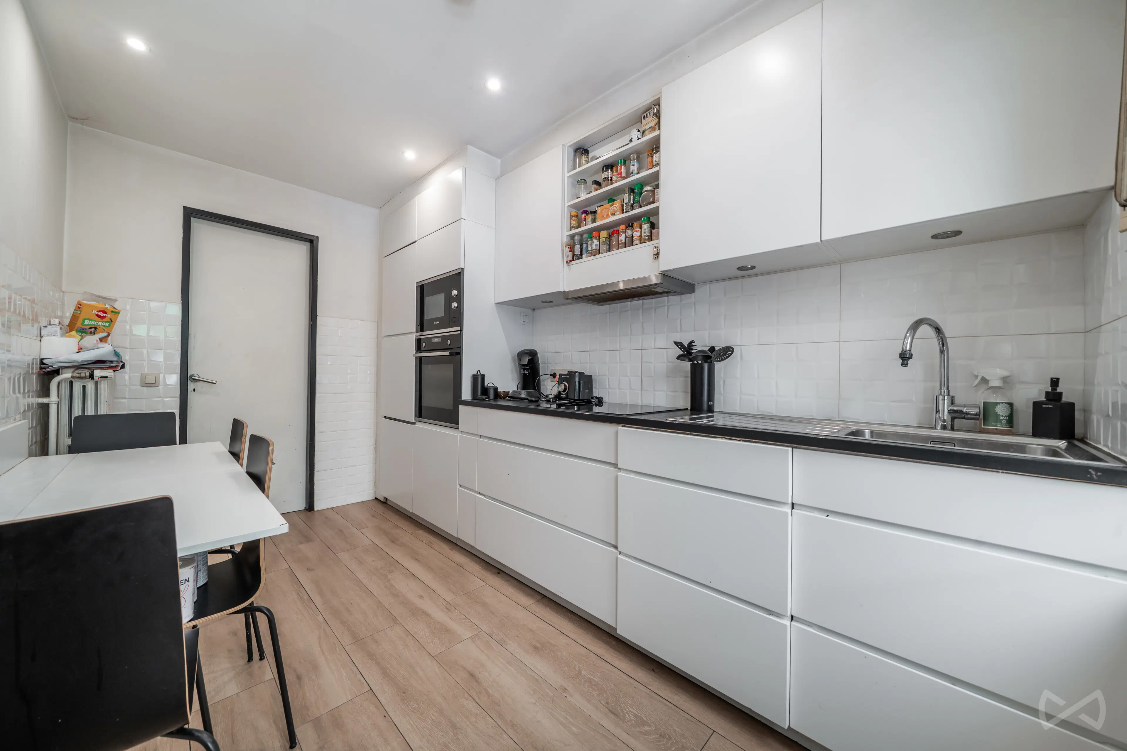 Foto 4 van 4 van Huis met vier slaapkamers in Uccle