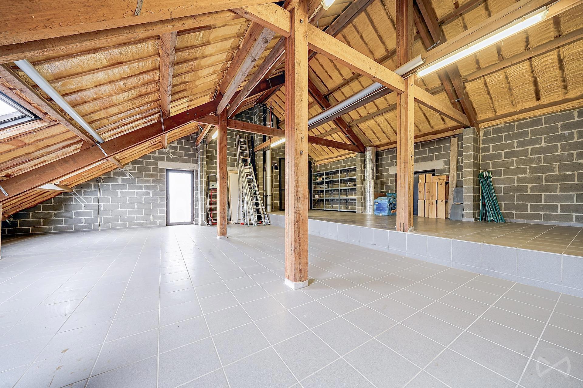 Photo 1 sur 4 pour Maison de quatre chambres à Thy-le-château