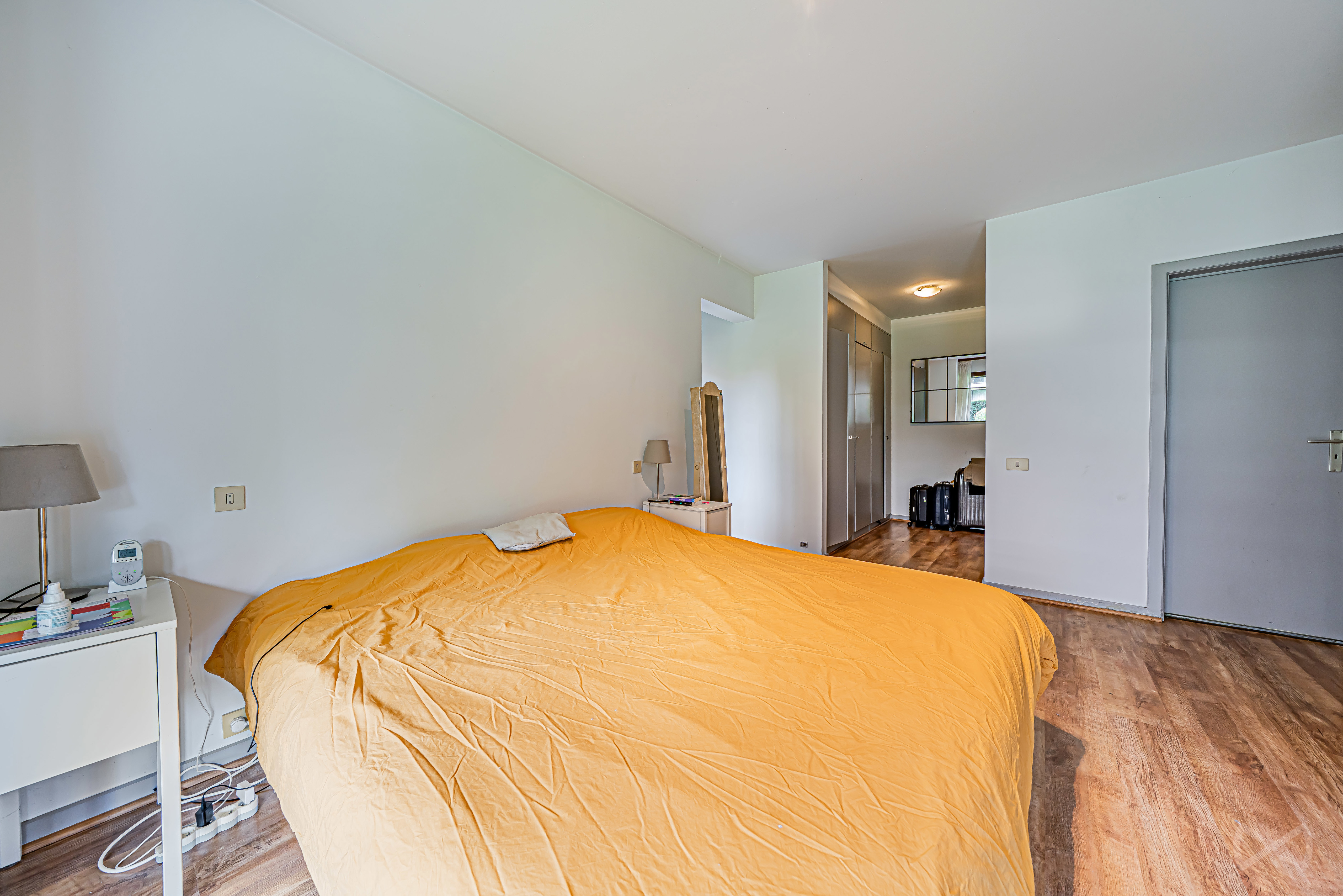 Picture 1 of 4 for Ground floor with three bedrooms in Uccle