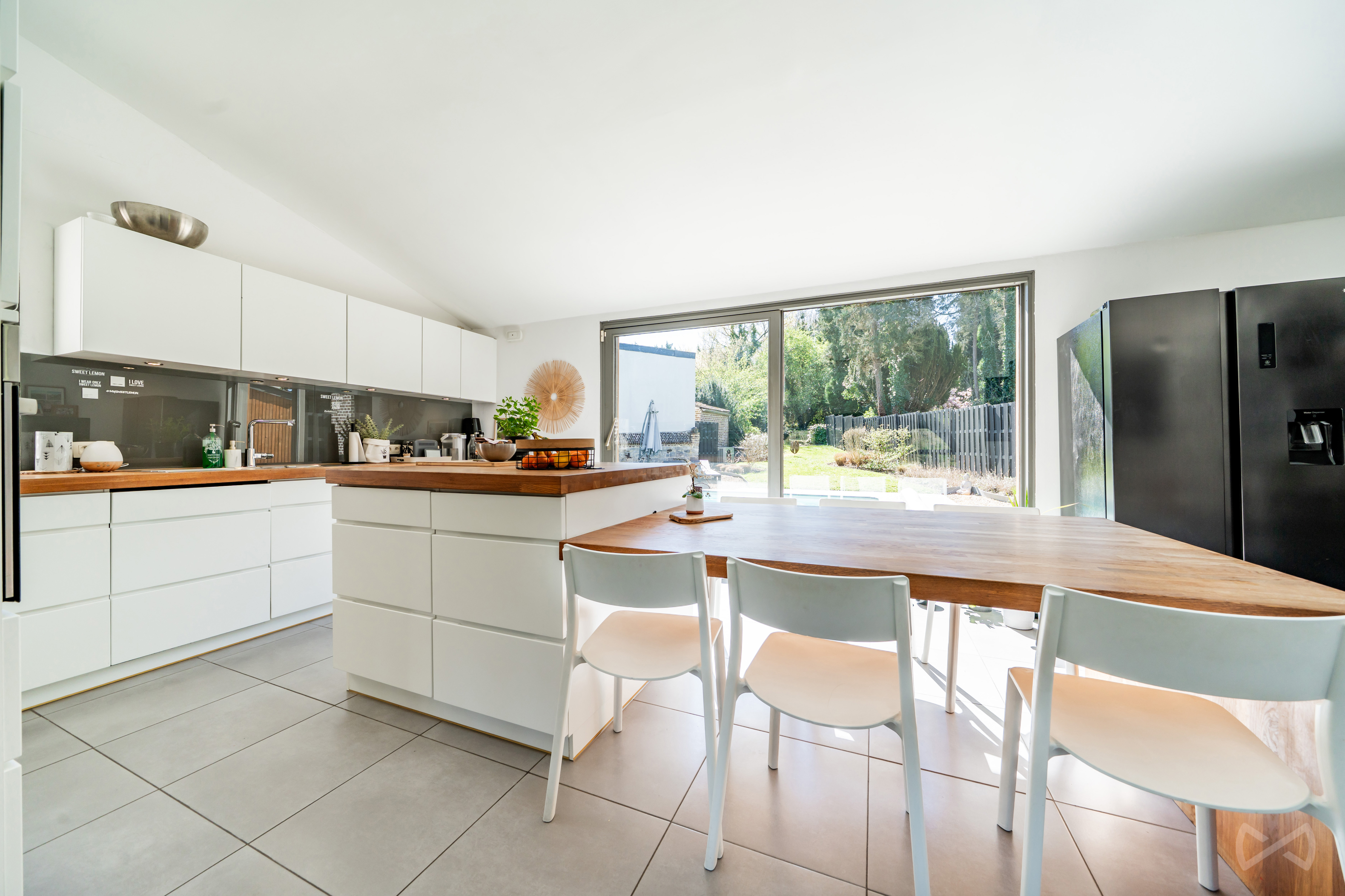 Picture 2 of 4 for Charming house with five bedrooms in Yvoir Godinne