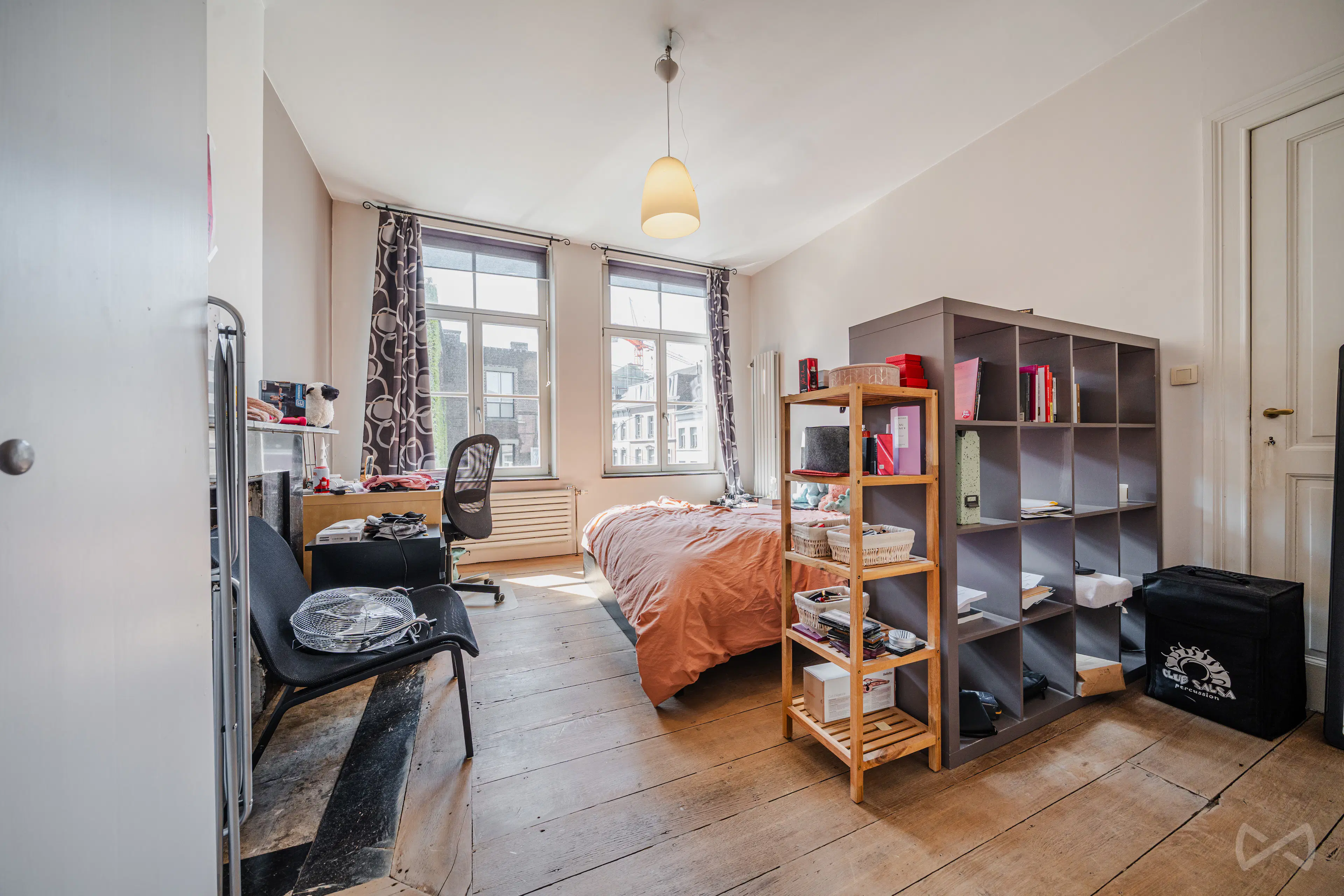 Photo 1 sur 4 pour Maison de maître de six chambres à Liège