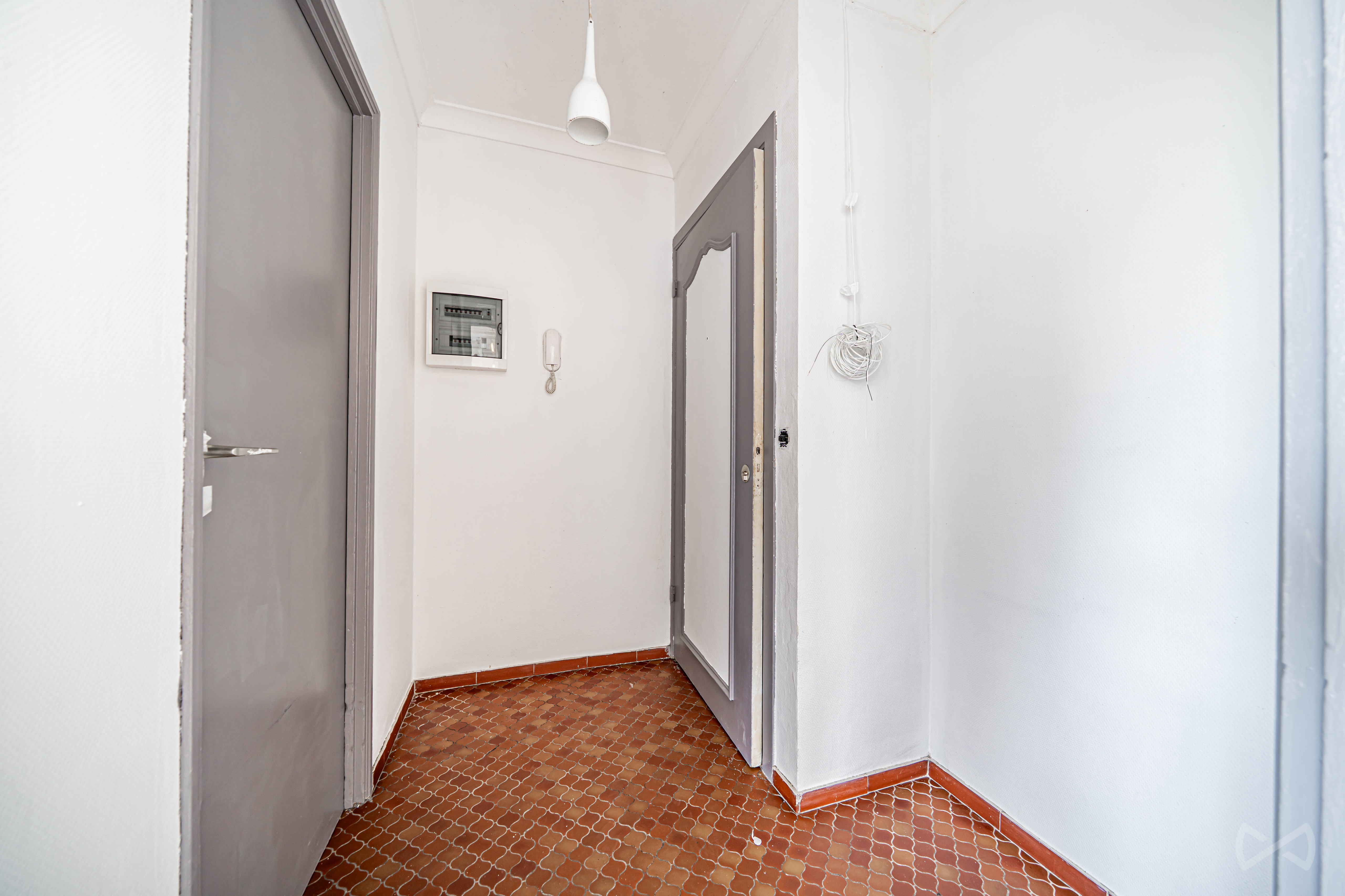 Picture 2 of 4 for Flat with two bedrooms in Charleroi