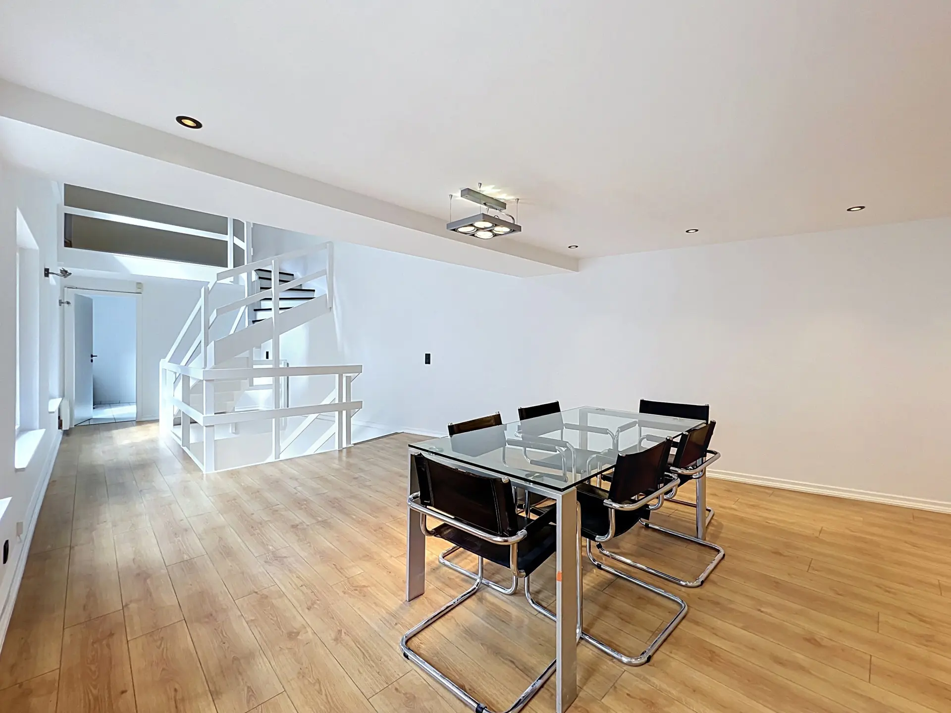 Picture 4 of 4 for Villa in Ixelles