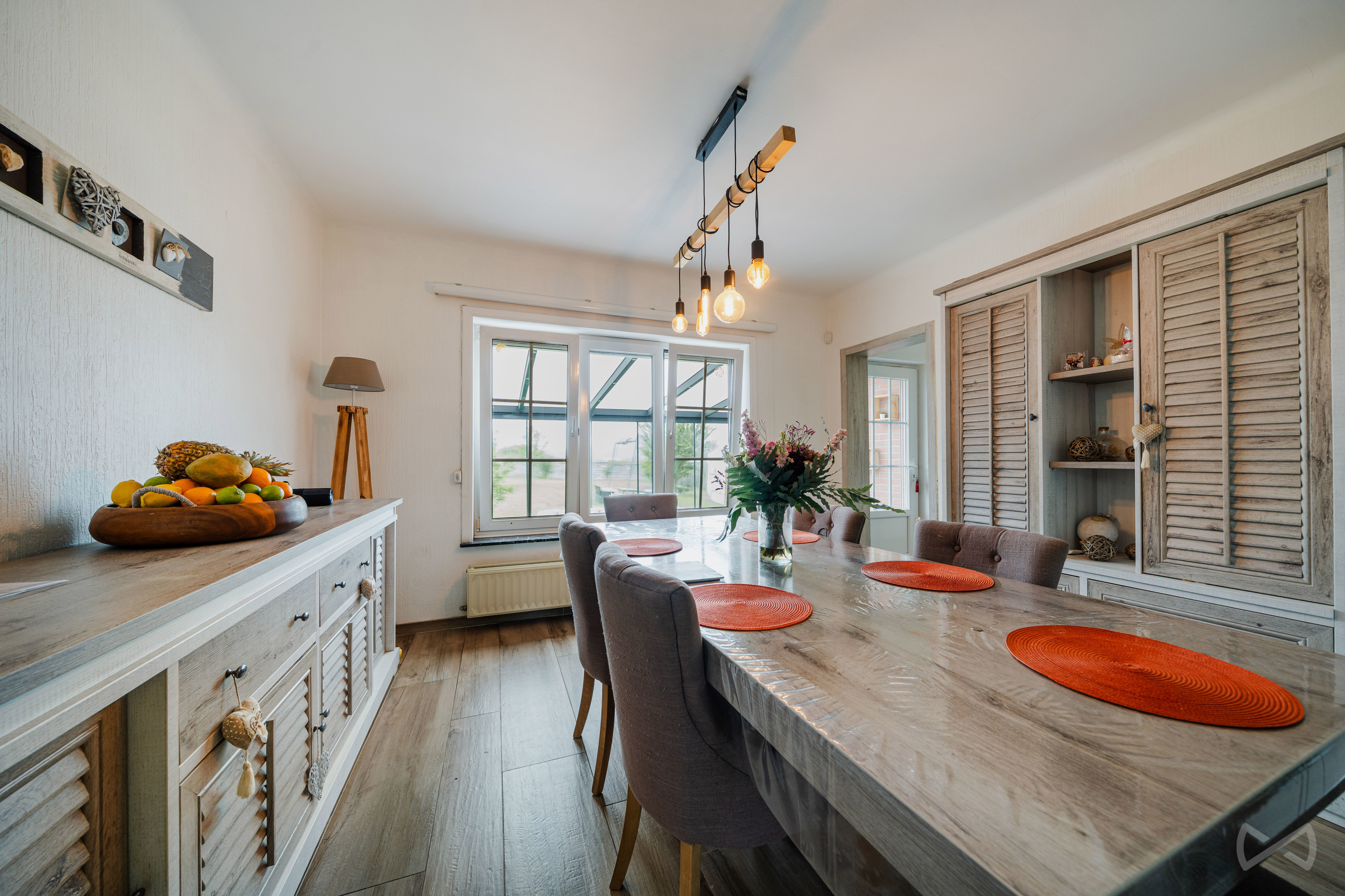 Picture 4 of 4 for Villa with three bedrooms in Seneffe Familleureux