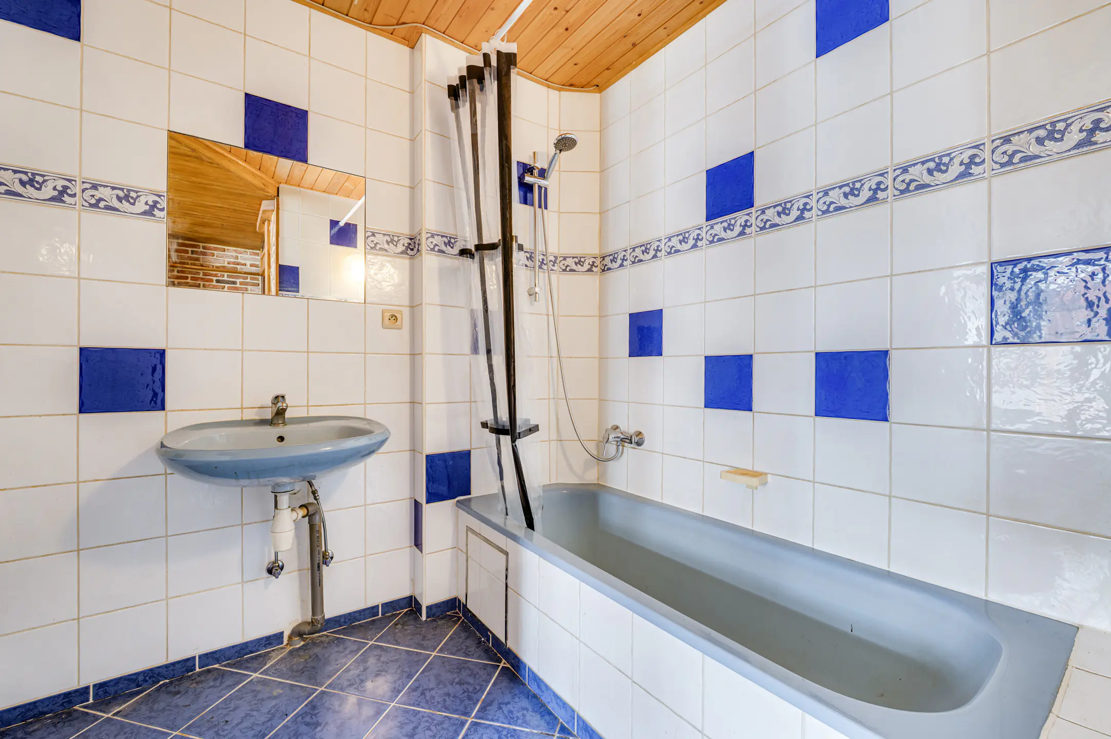 Picture 2 of 4 for House with four bedrooms in Enghien