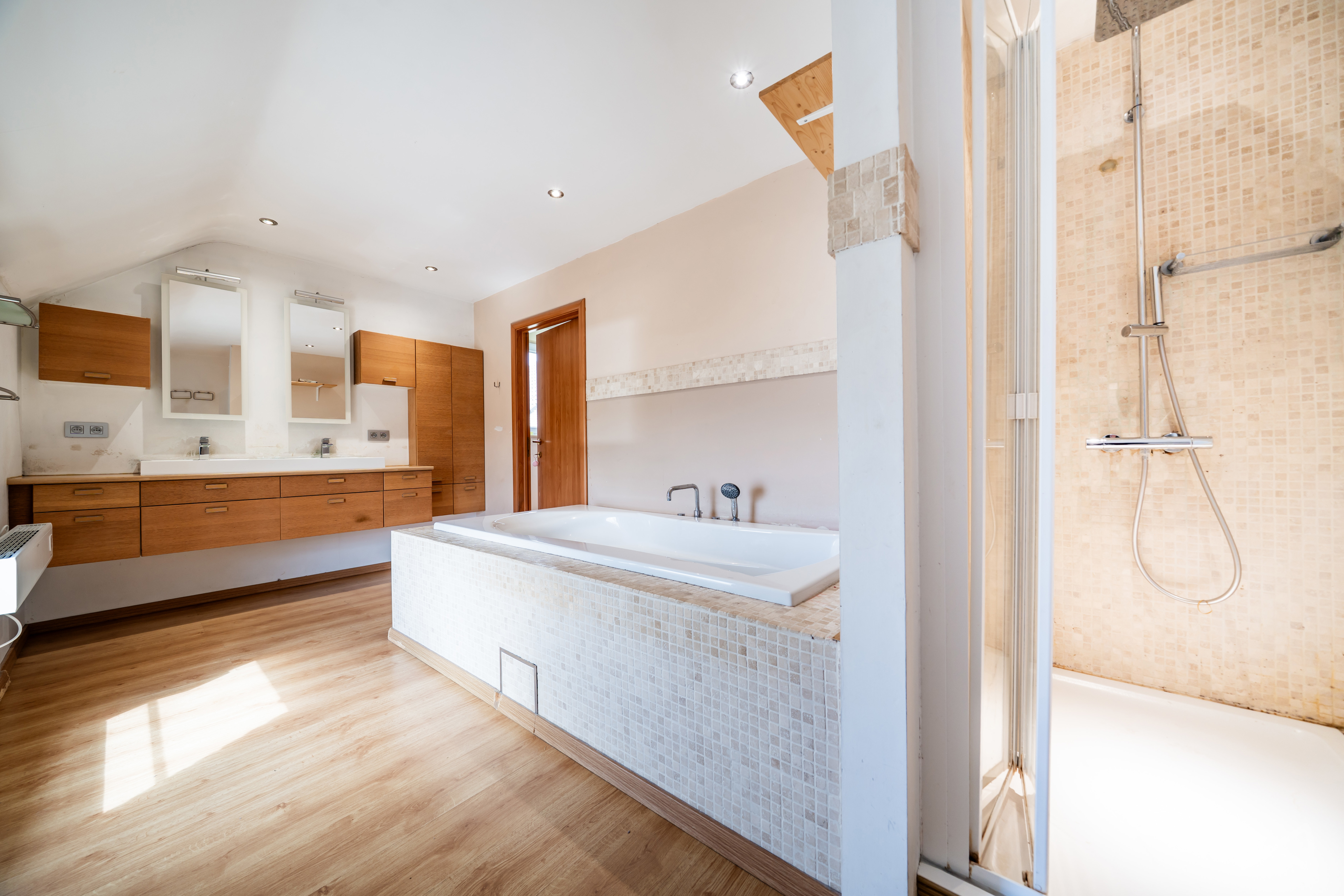 Picture 2 of 4 for Exceptional house with four bedrooms in Courcelles