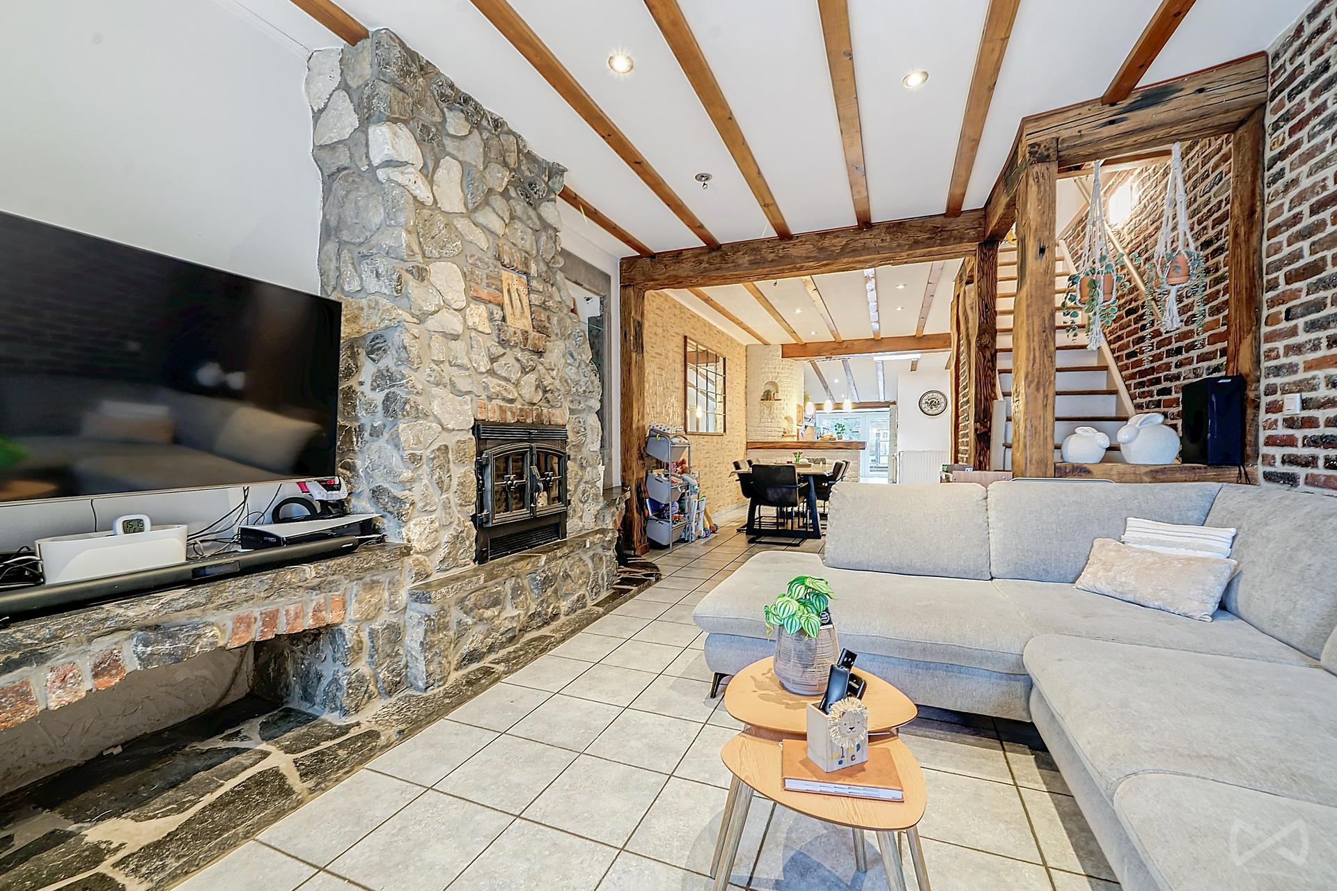 Picture 2 of 3 for House with three bedrooms in Forchies-la-Marche