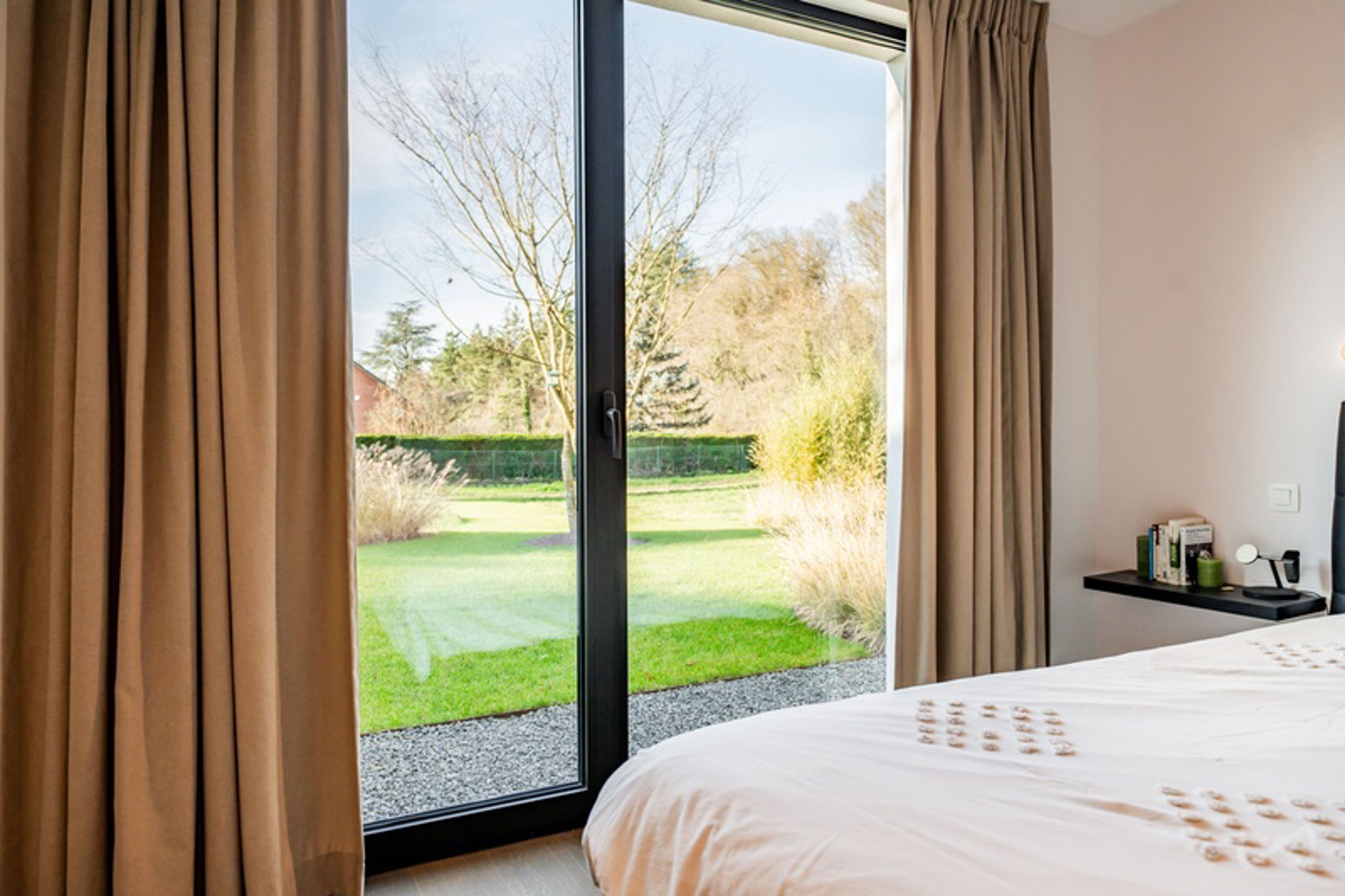 Photo 2 sur 4 pour Maison de cinq chambres à Yvoir