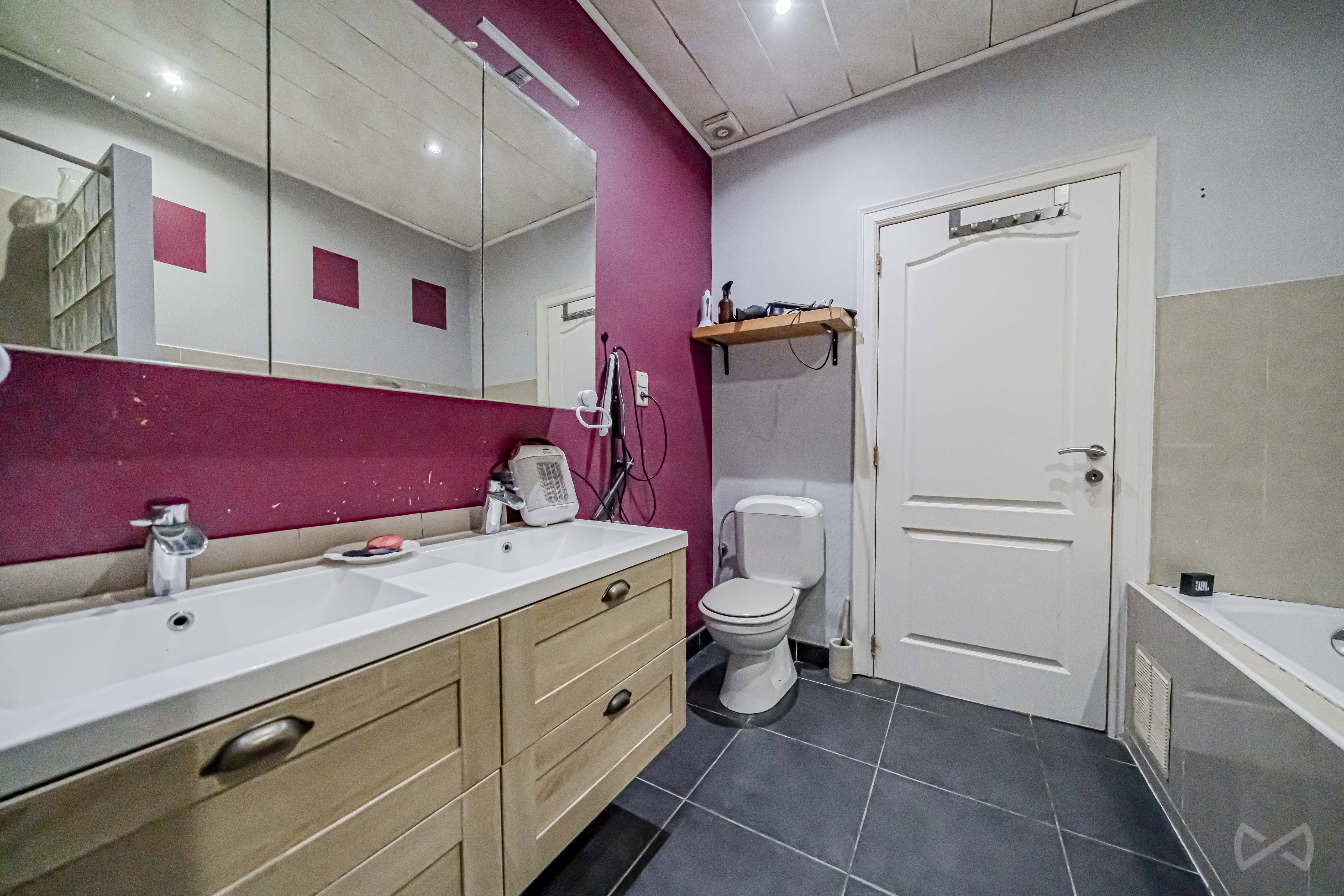 Foto 4 van 4 van Huis met drie slaapkamers in Gilly