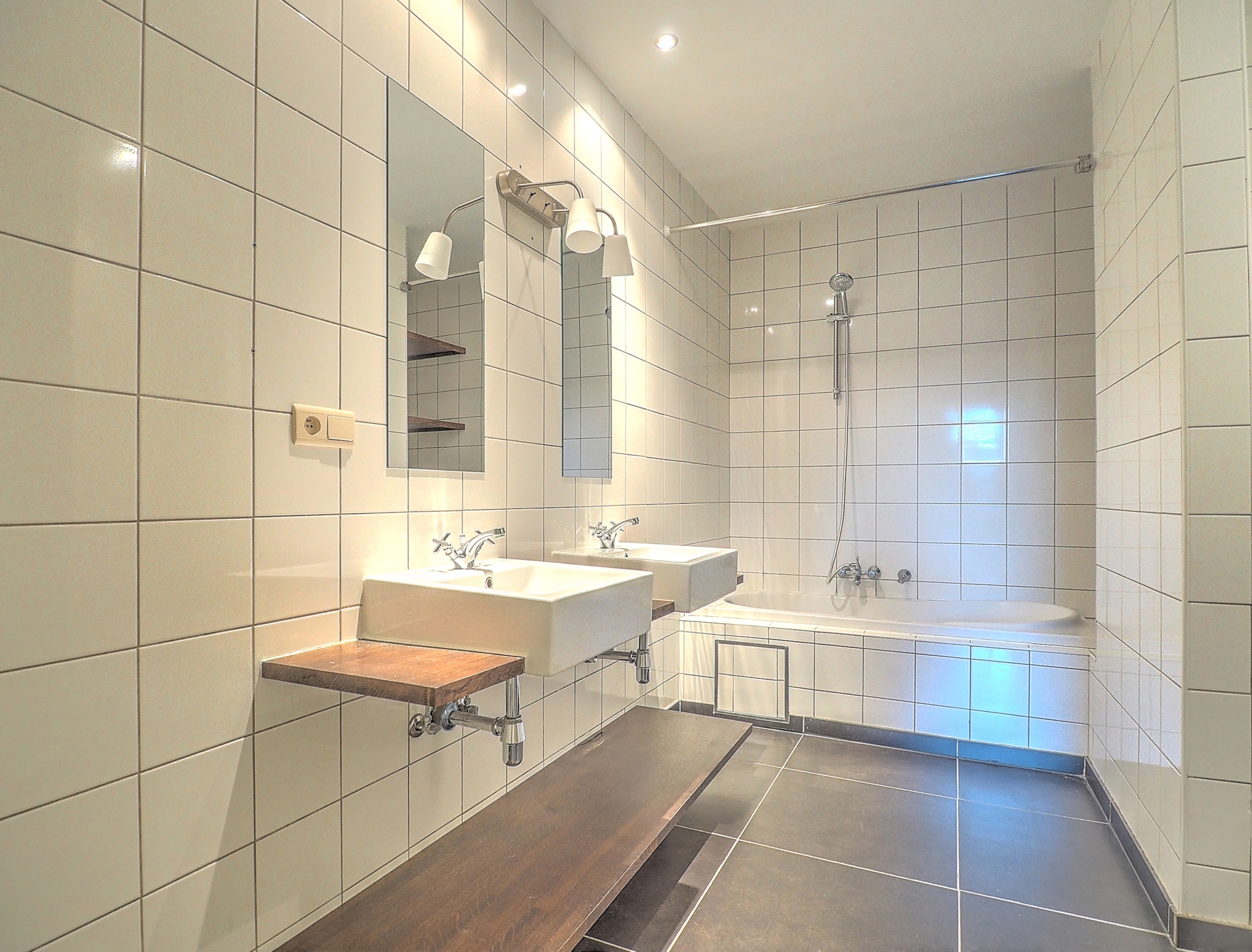 Picture 2 of 4 for Flat with two bedrooms in Anderlecht