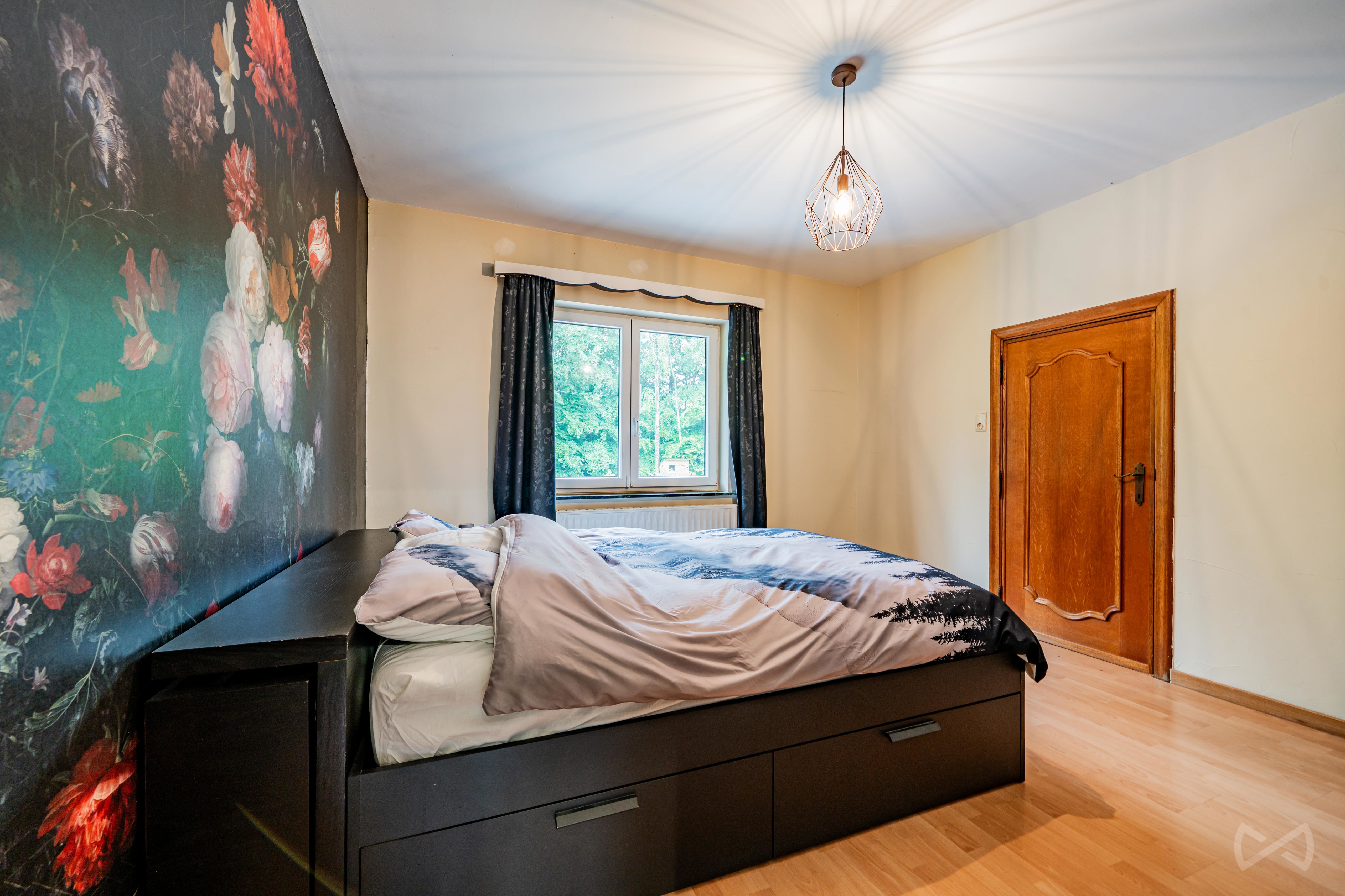 Picture 1 of 4 for House with five bedrooms in Baudour