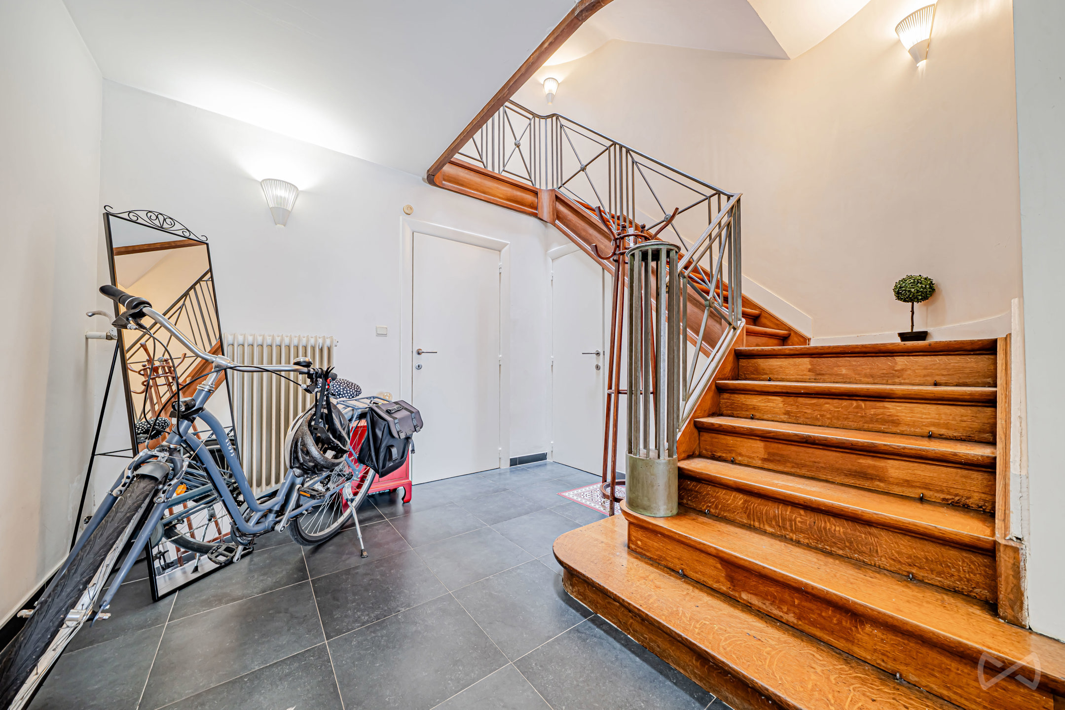 Picture 2 of 4 for House with four bedrooms in Schaerbeek