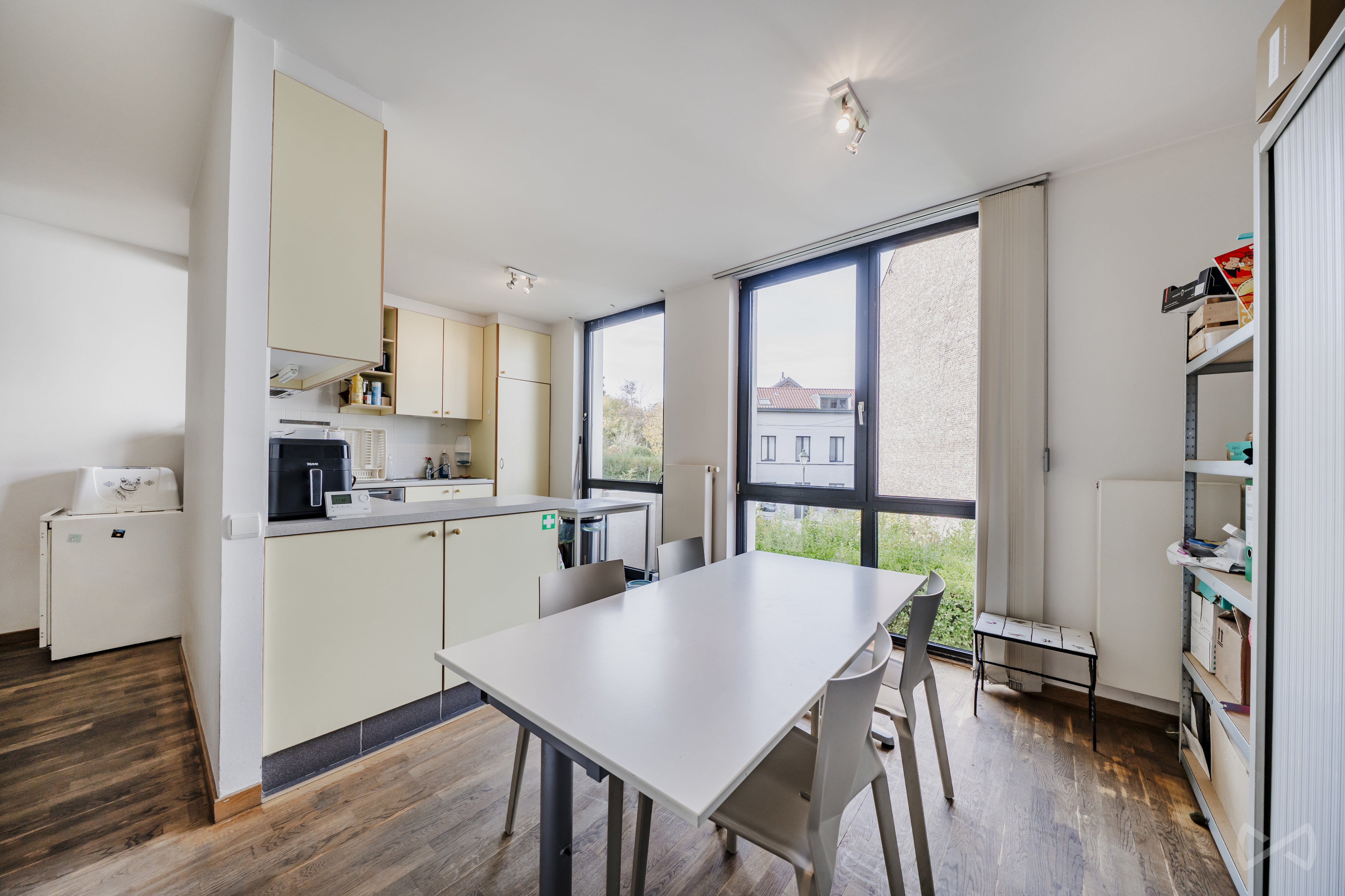 Picture 3 of 4 for House with five bedrooms in Uccle
