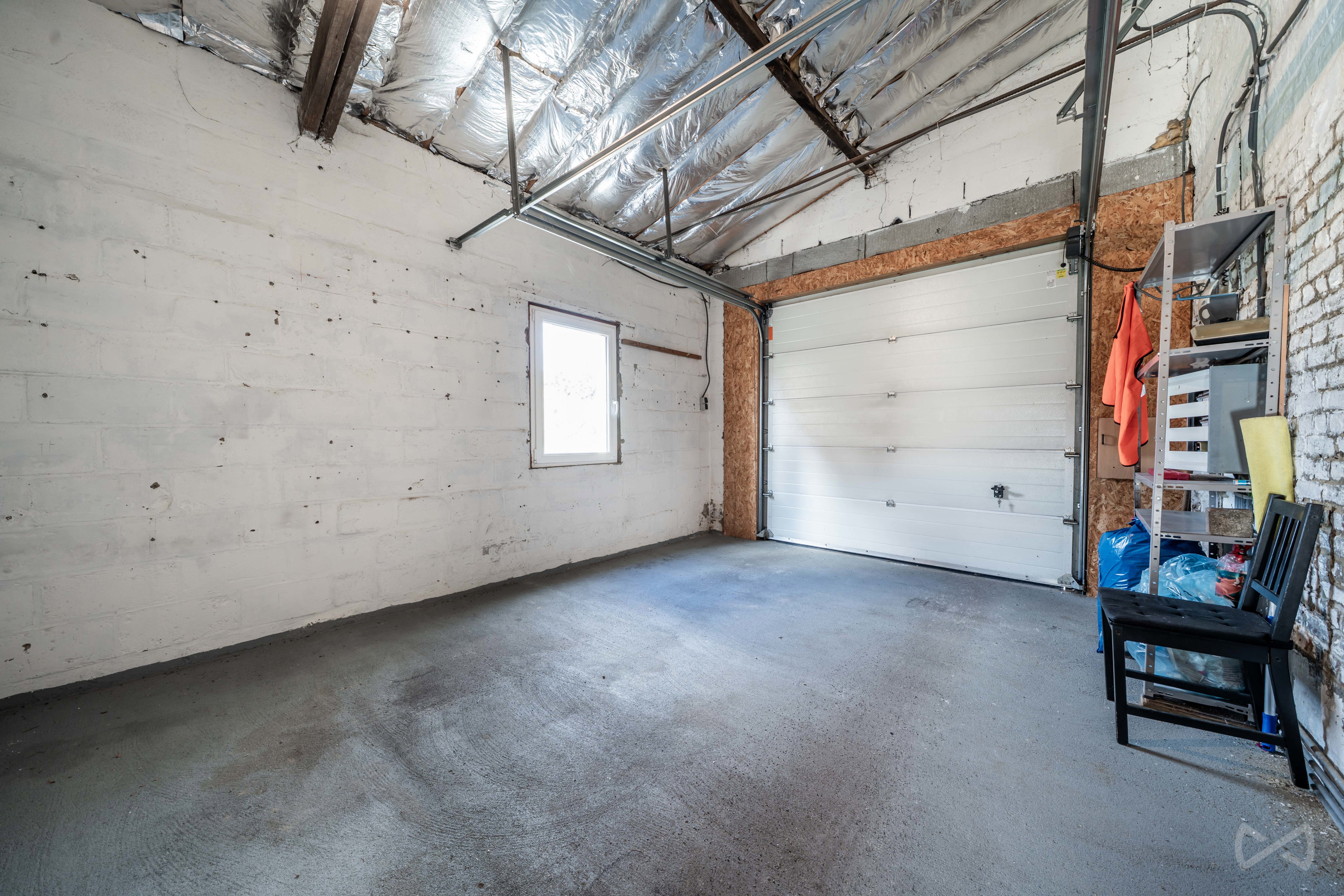 Picture 3 of 4 for House with five bedrooms in Court-saint-Étienne