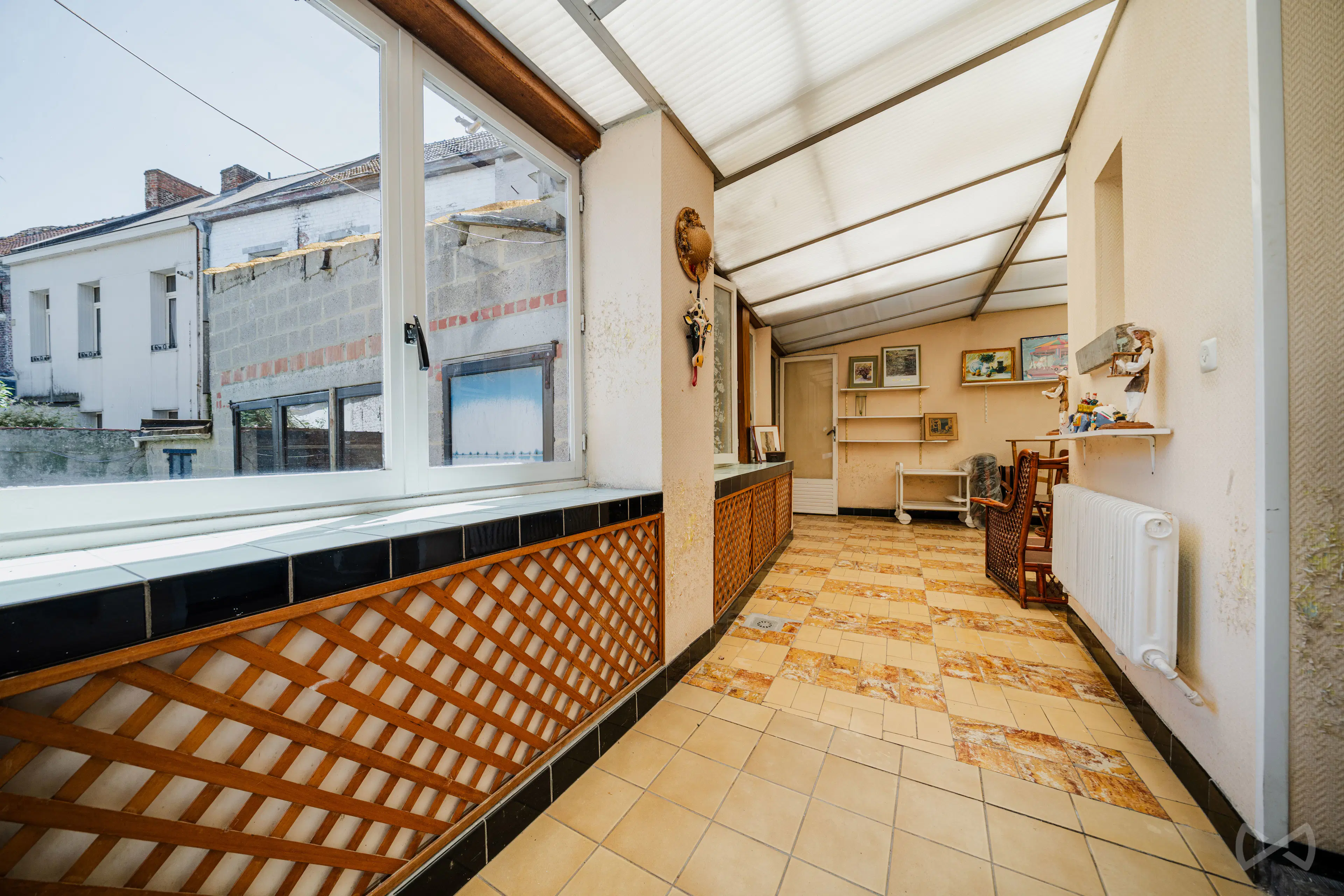 Foto 4 van 4 van Herenhuis met zes slaapkamers in Braine-le-Comte