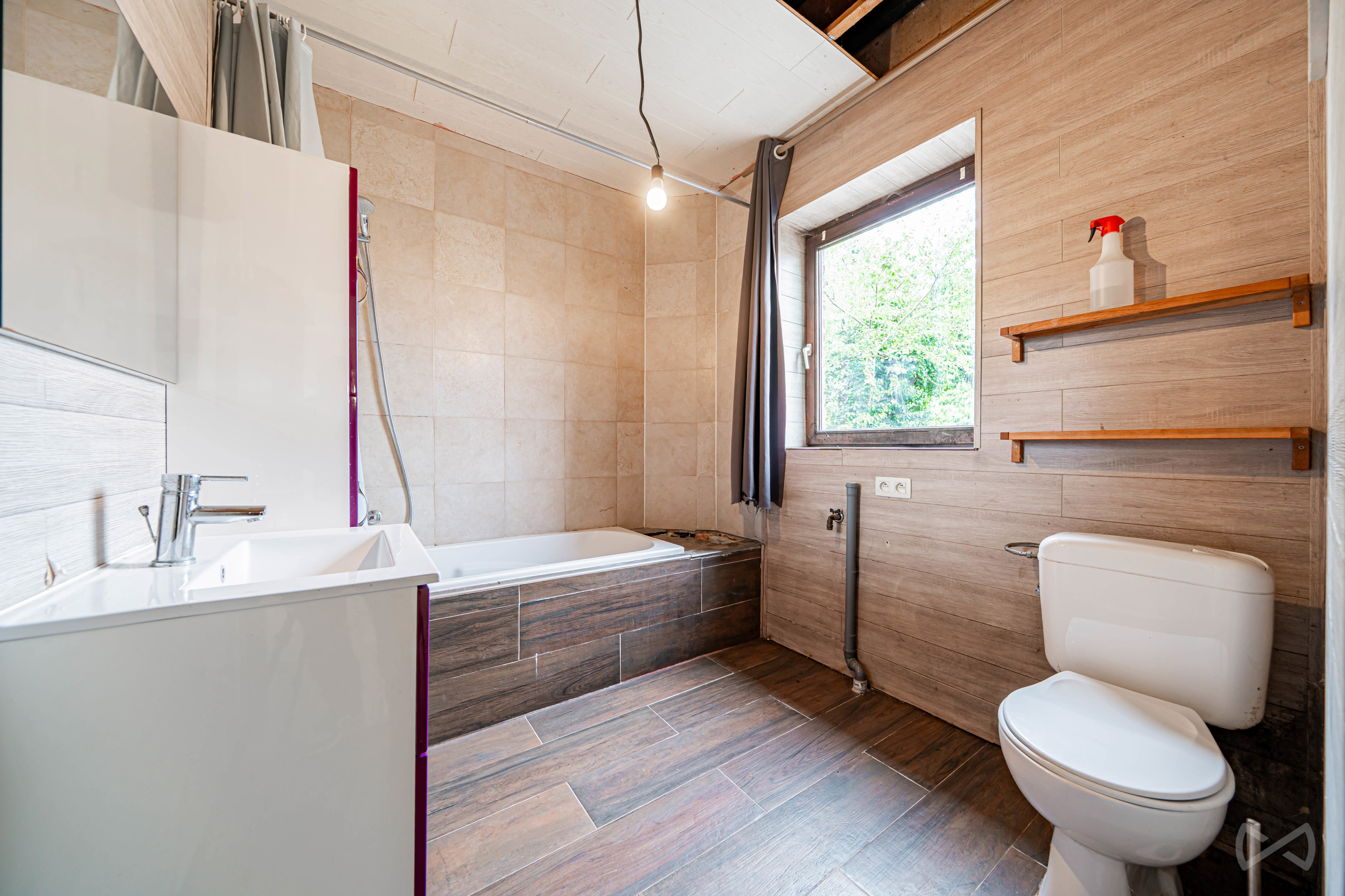 Picture 1 of 4 for House with three bedrooms in Ath