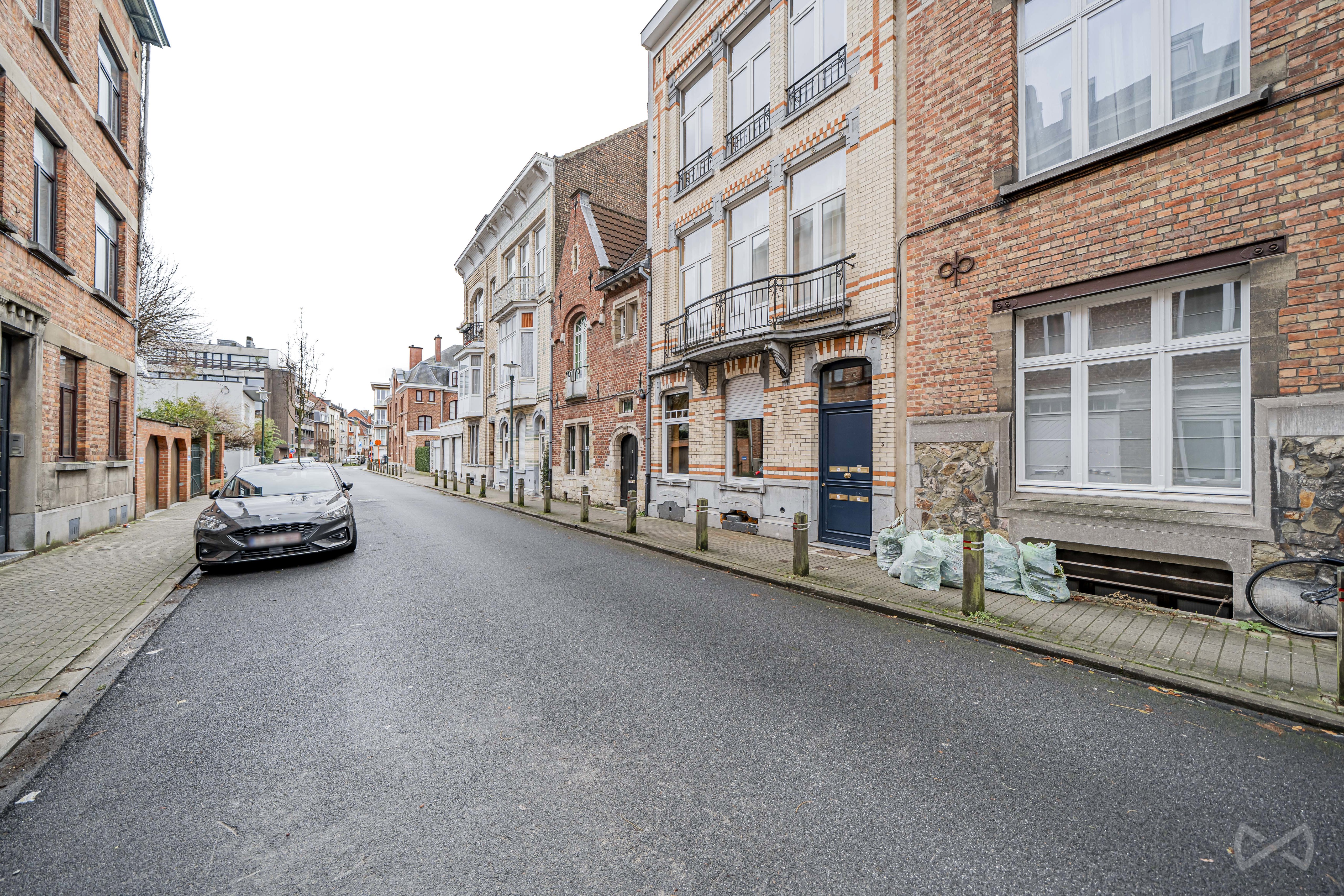 Picture 4 of 4 for Apartment block with four bedrooms in Uccle