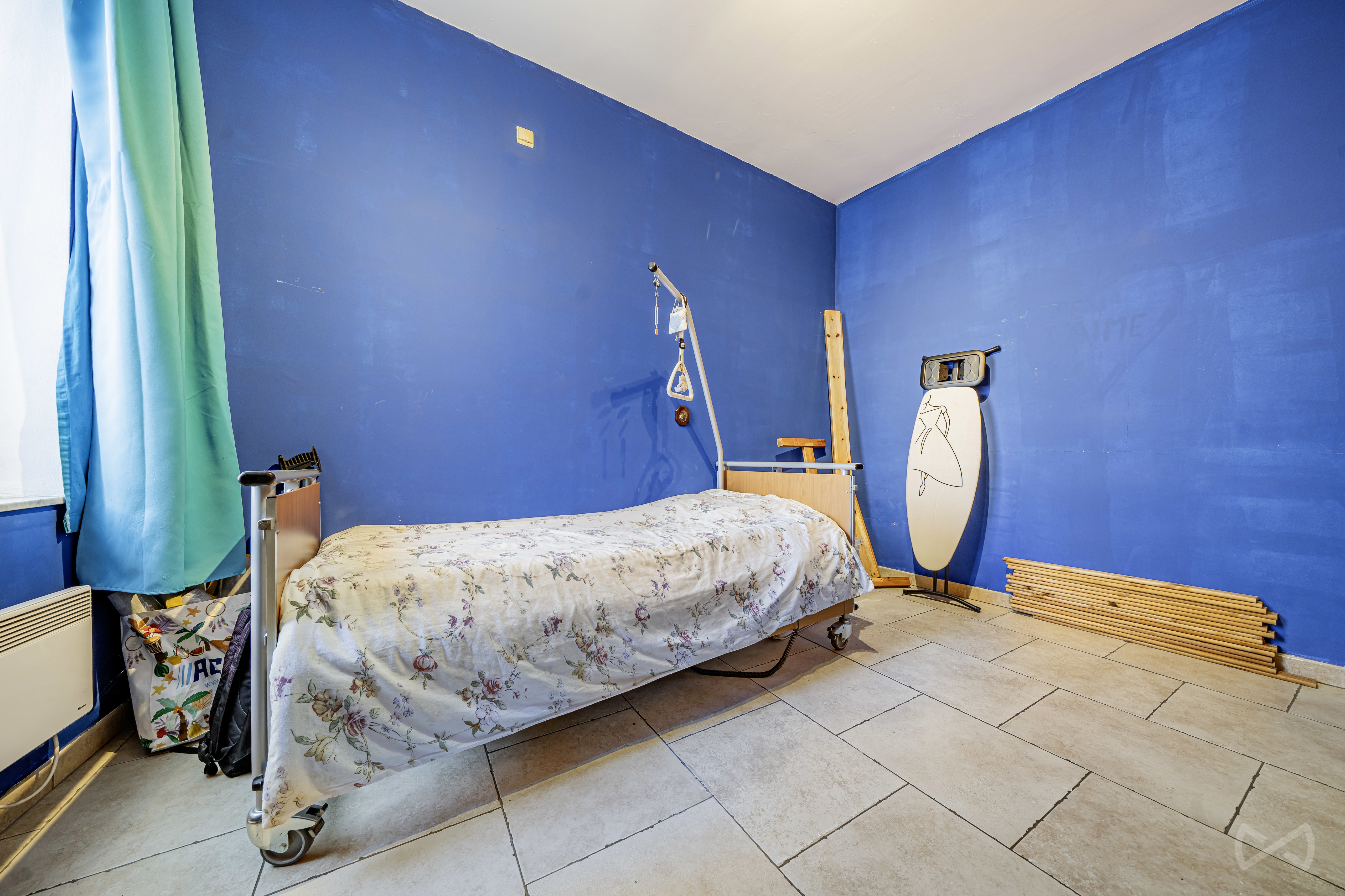 Picture 4 of 4 for Apartment block with five bedrooms in Florennes