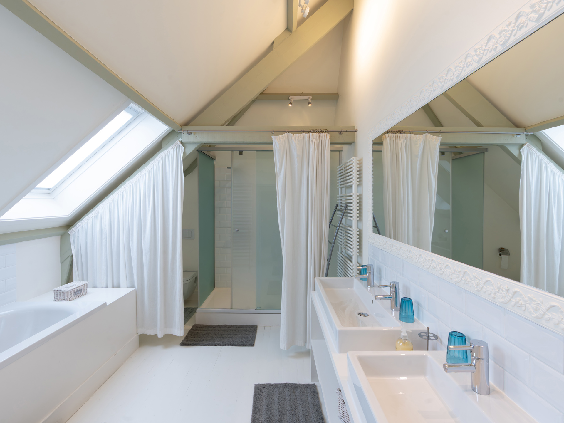 Picture 4 of 4 for Exceptional house with 12 bedrooms in Beauraing