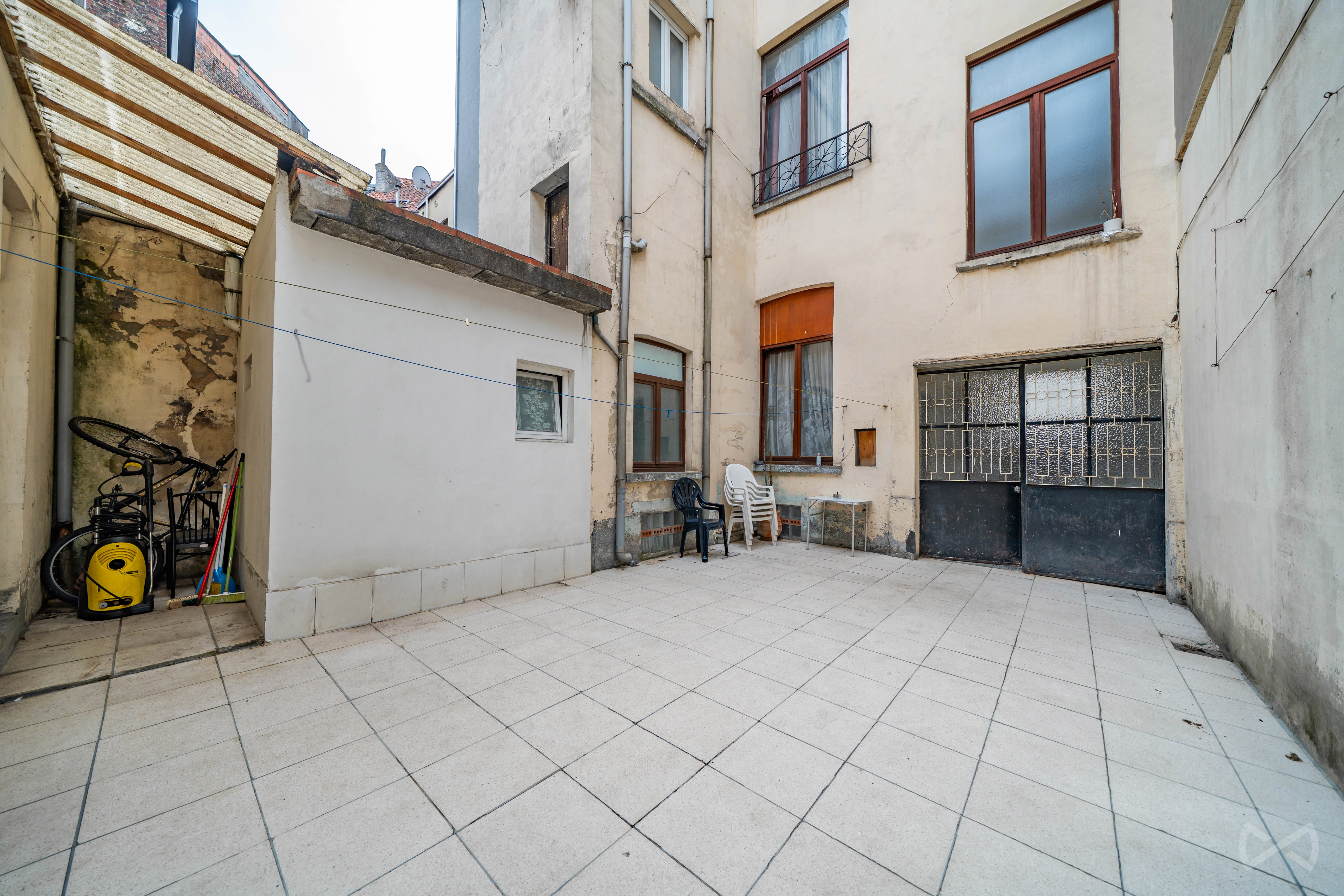 Picture 3 of 4 for House with nine bedrooms in Bruxelles