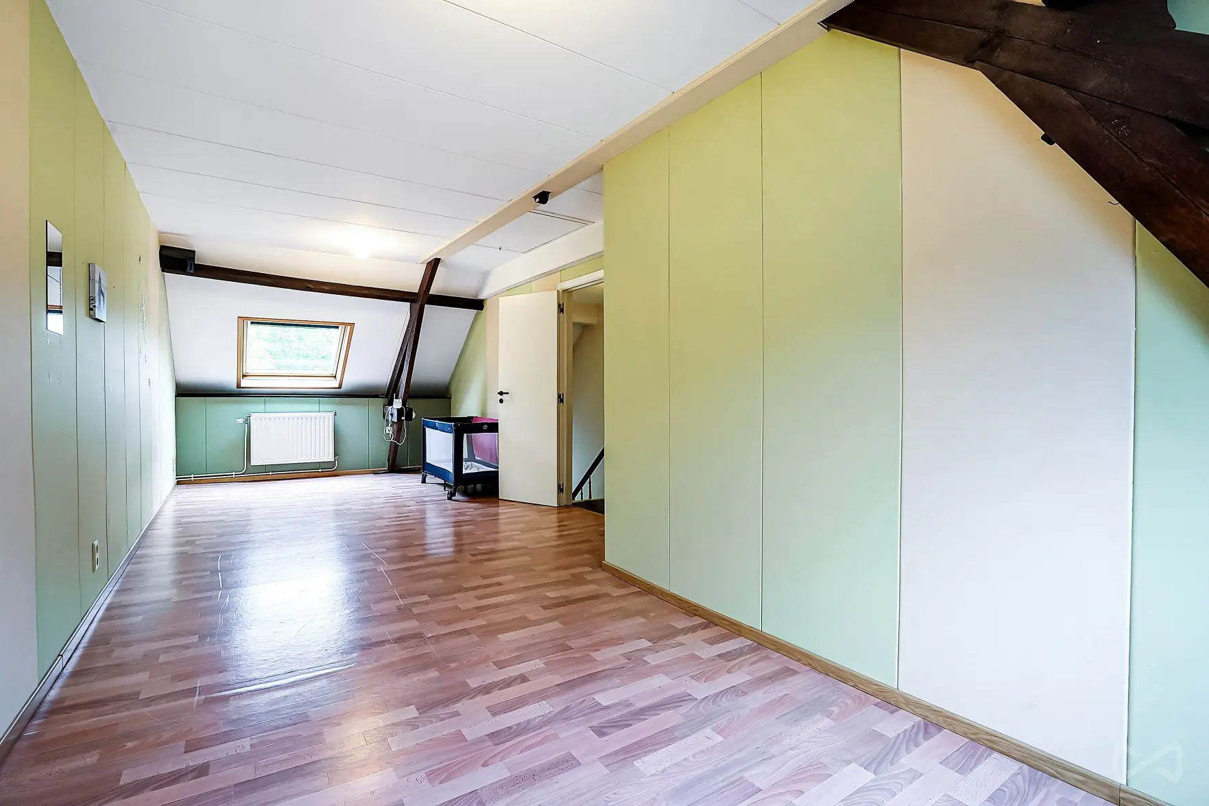 Picture 1 of 4 for House with four bedrooms in Ronquières