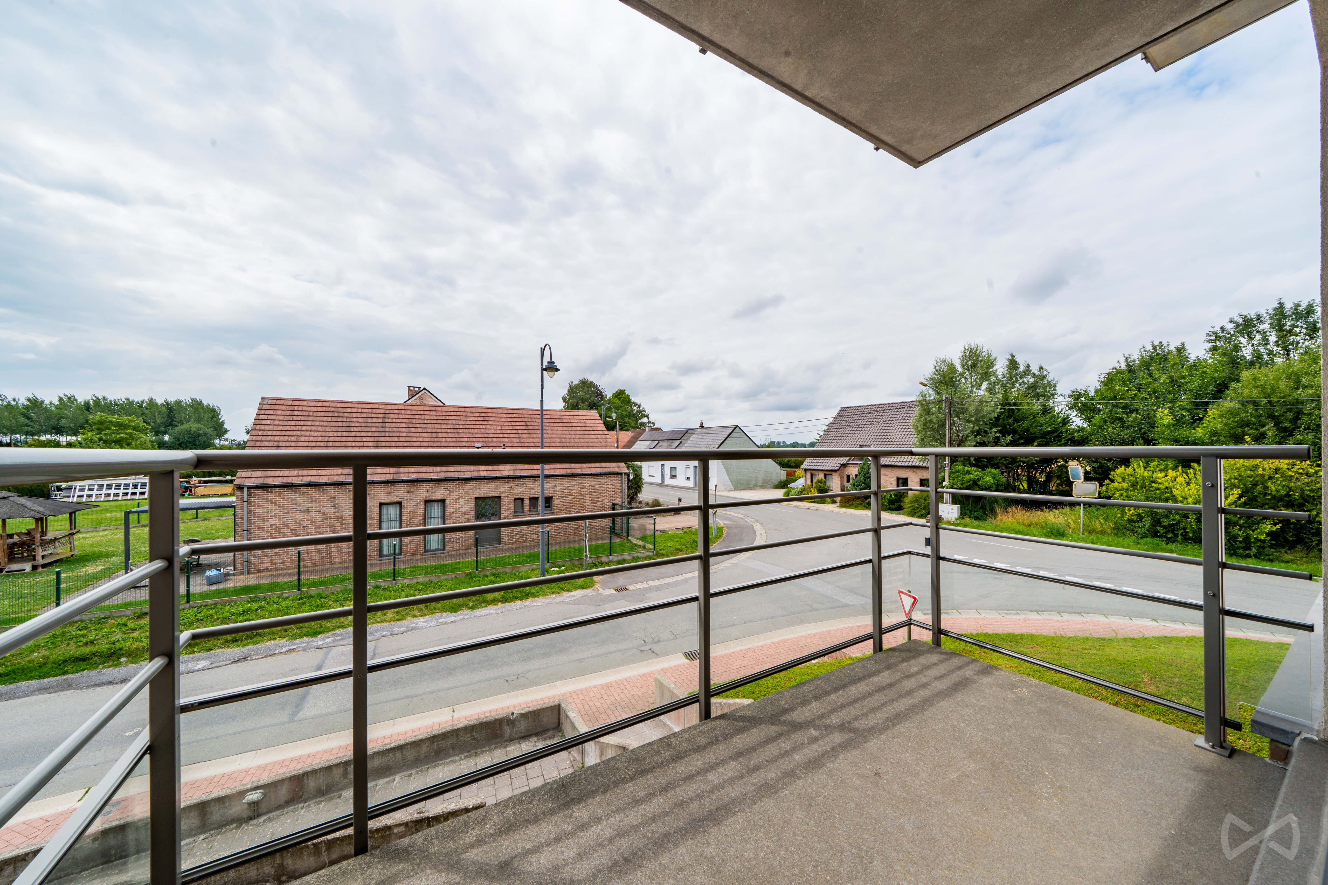 Picture 3 of 4 for Flat with two bedrooms in Ath