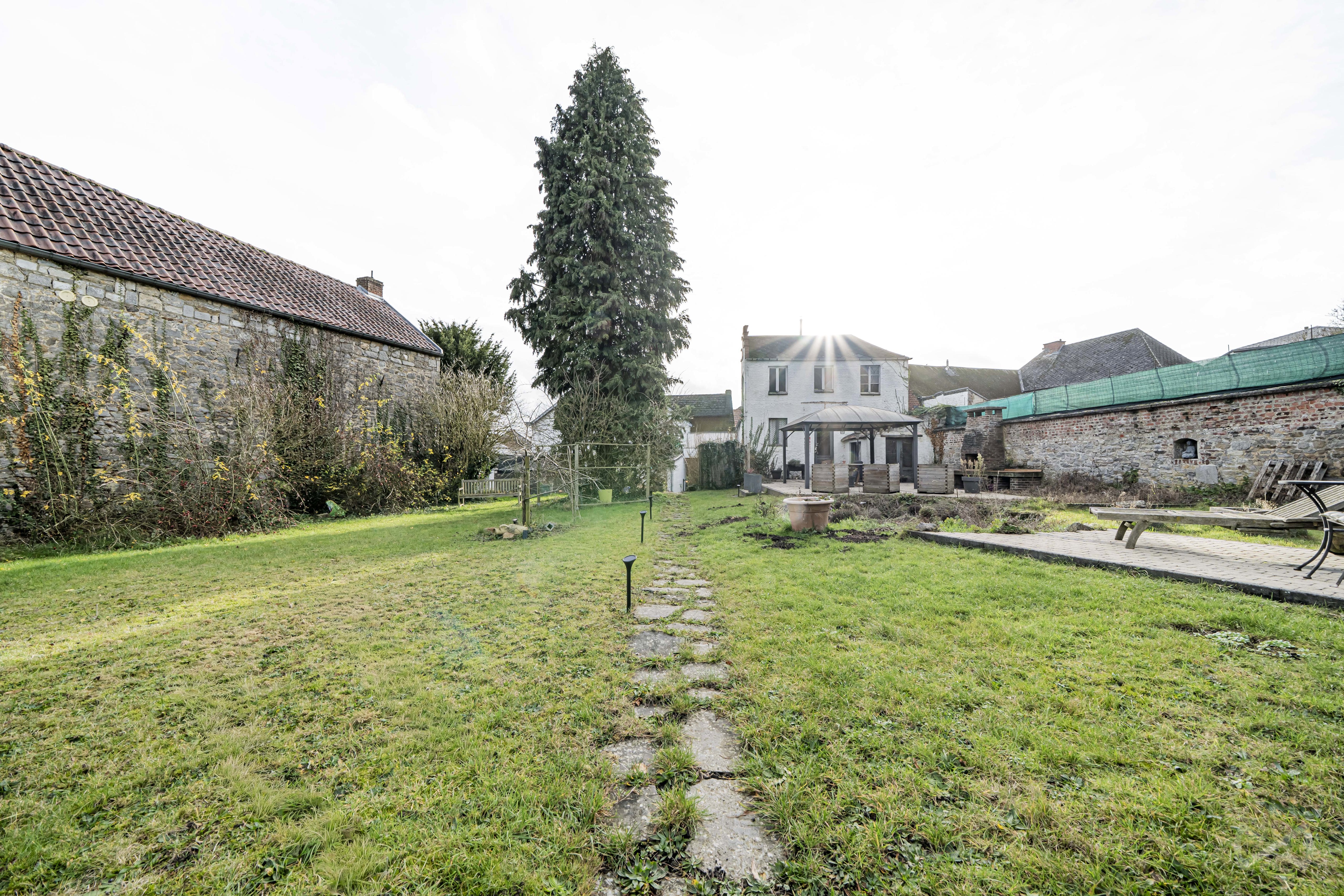 Photo 1 sur 4 pour Maison de cinq chambres à Gerpinnes