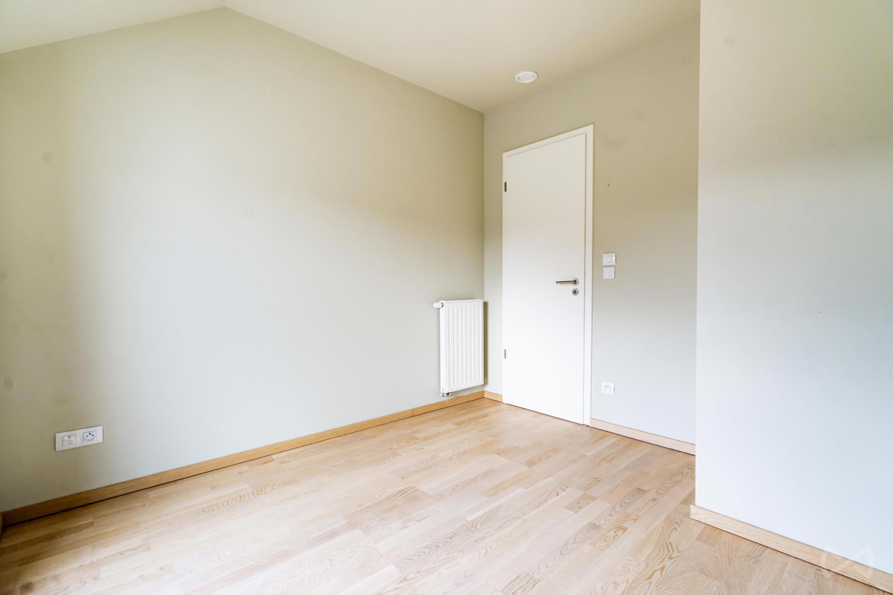 Picture 2 of 4 for Penthouse with two bedrooms in Ottignies