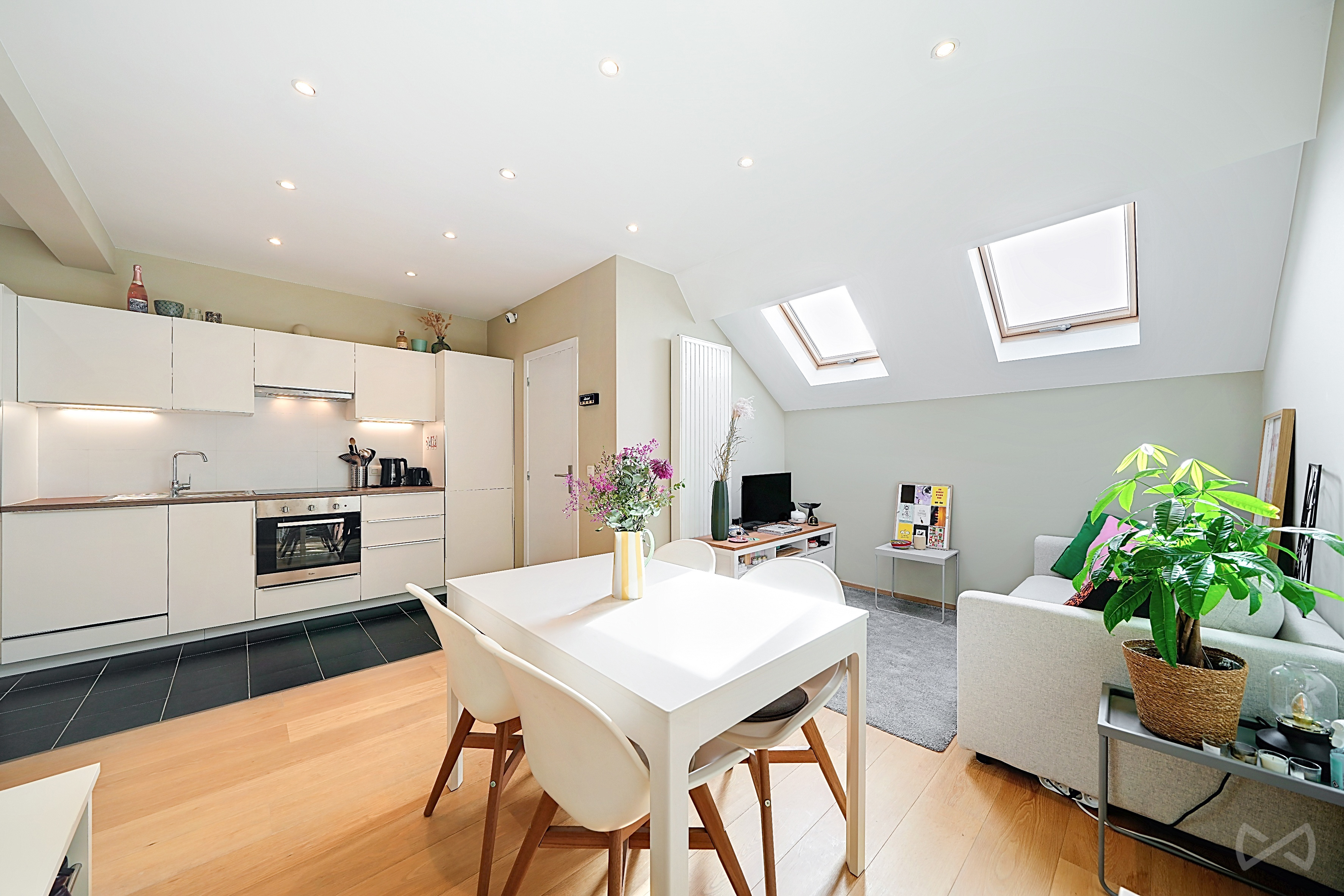 Picture 1 of 4 for Duplex with two bedrooms in Ixelles