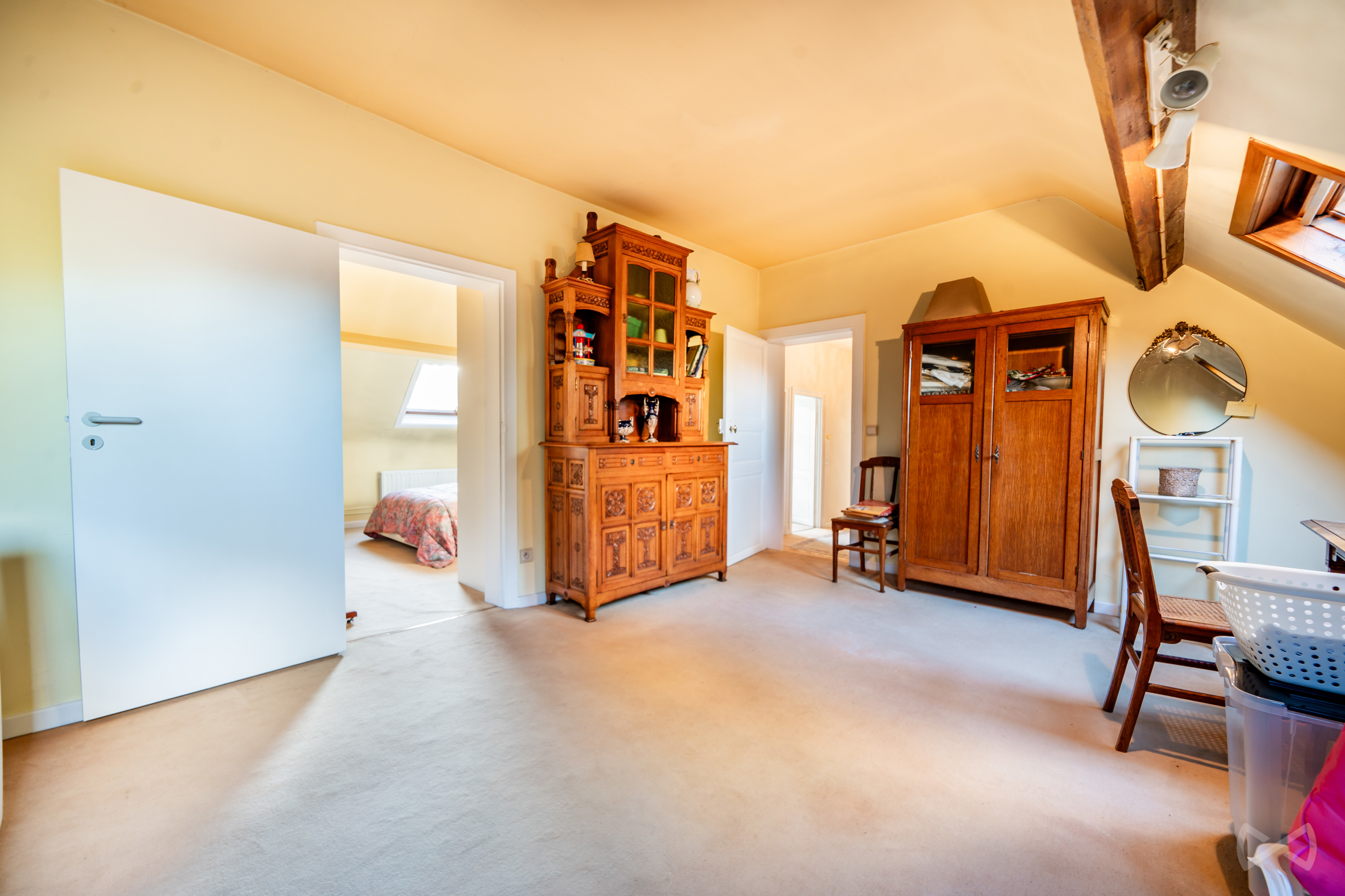 Photo 4 sur 4 pour Maison de quatre chambres à Lombise