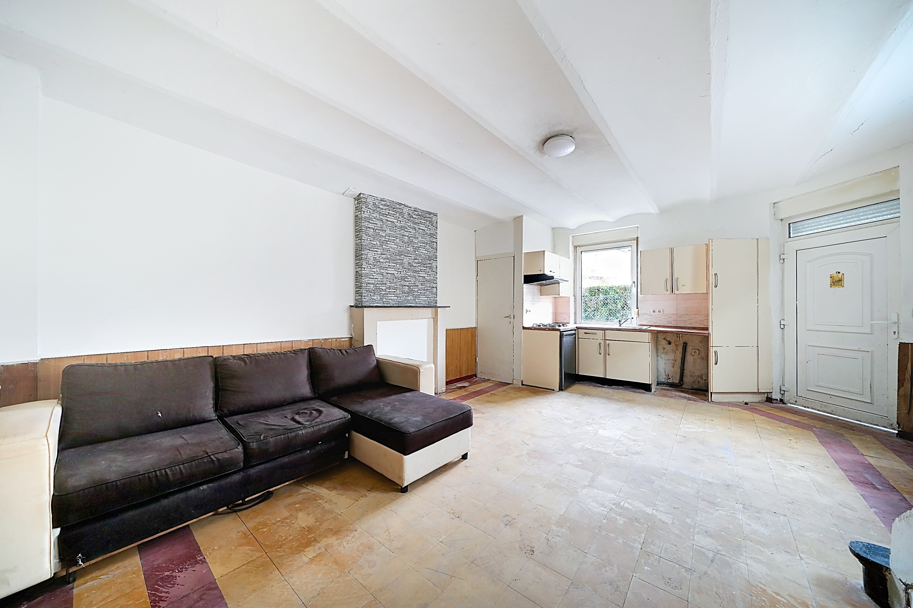 Photo 3 sur 3 pour Maison de deux chambres à Montignies-Sur-Sambre