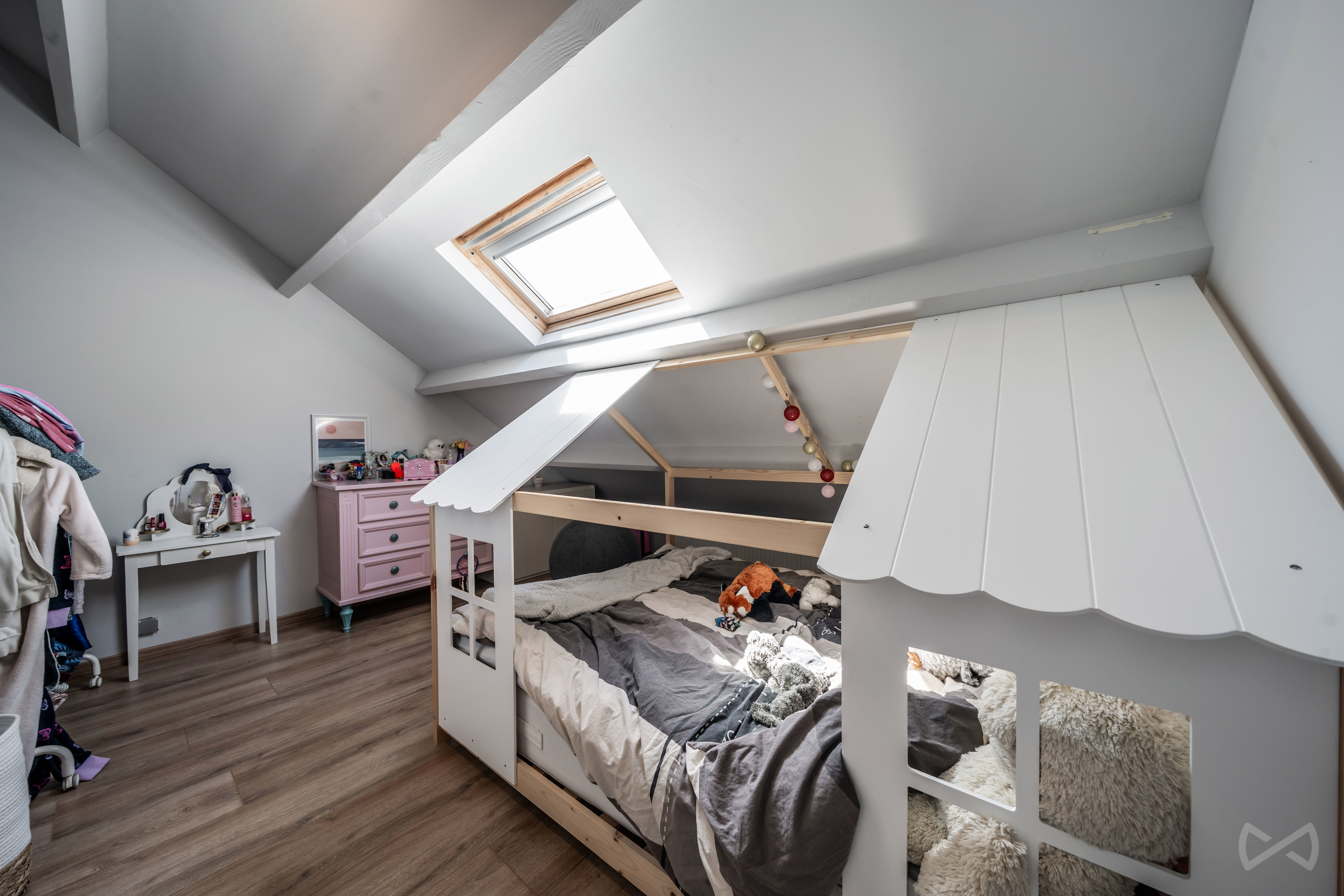 Picture 2 of 4 for Villa with five bedrooms in Waterloo
