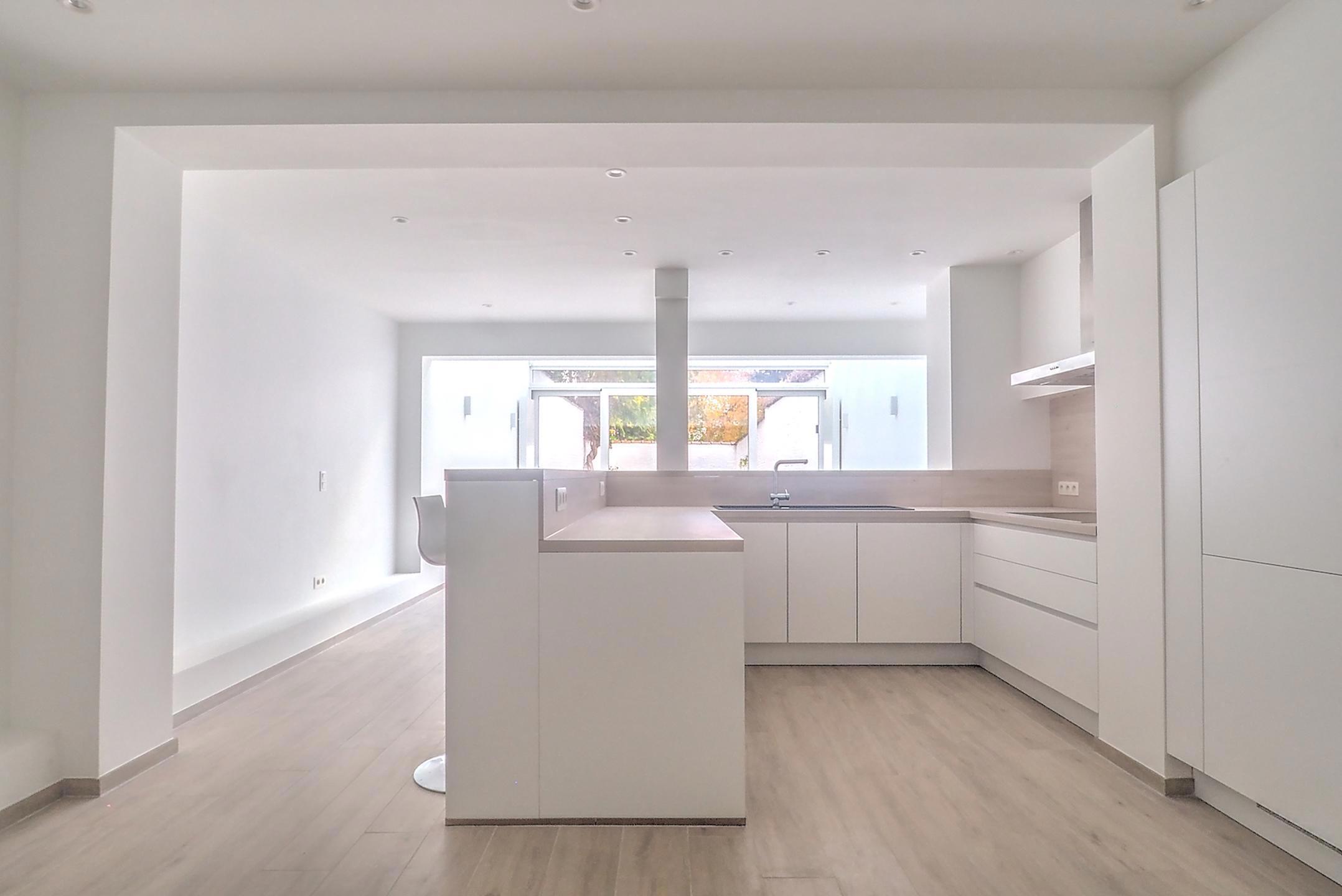 Picture 1 of 4 for Duplex with three bedrooms in Woluwe-Saint-Lambert