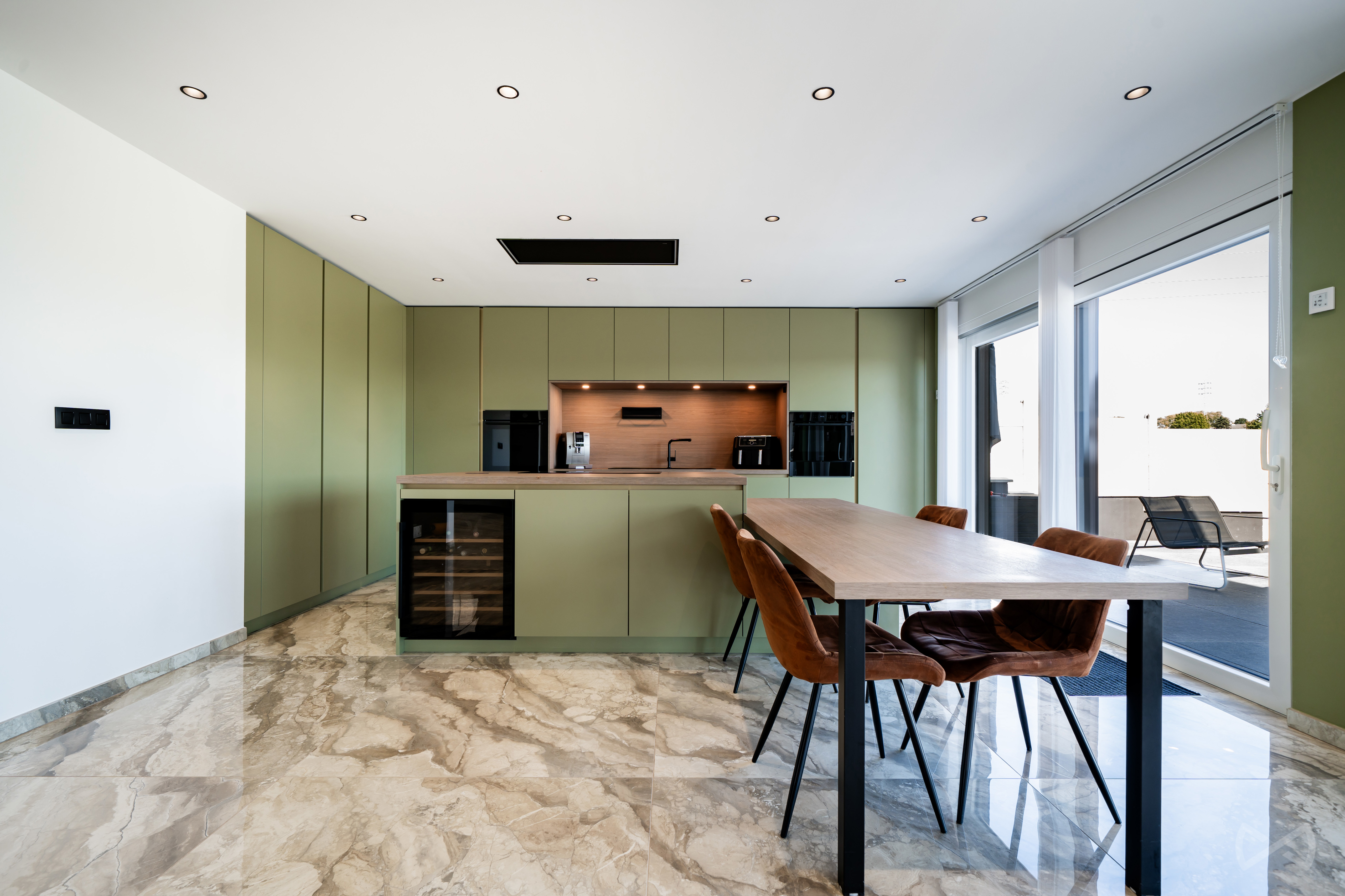 Picture 1 of 4 for Villa with five bedrooms in La Louvière Maurage
