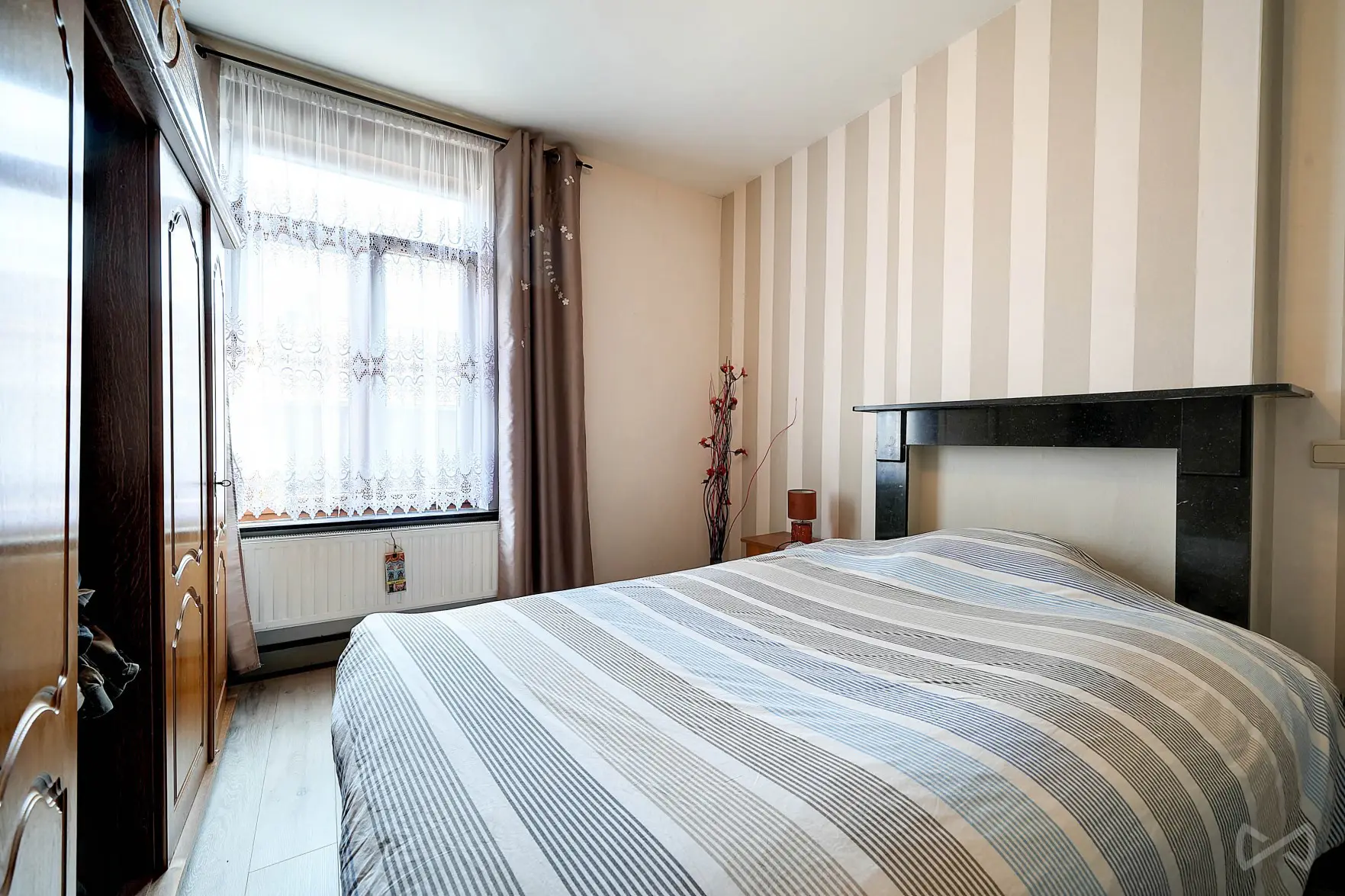 Picture 3 of 4 for House with four bedrooms in Mont-sur-marchienne
