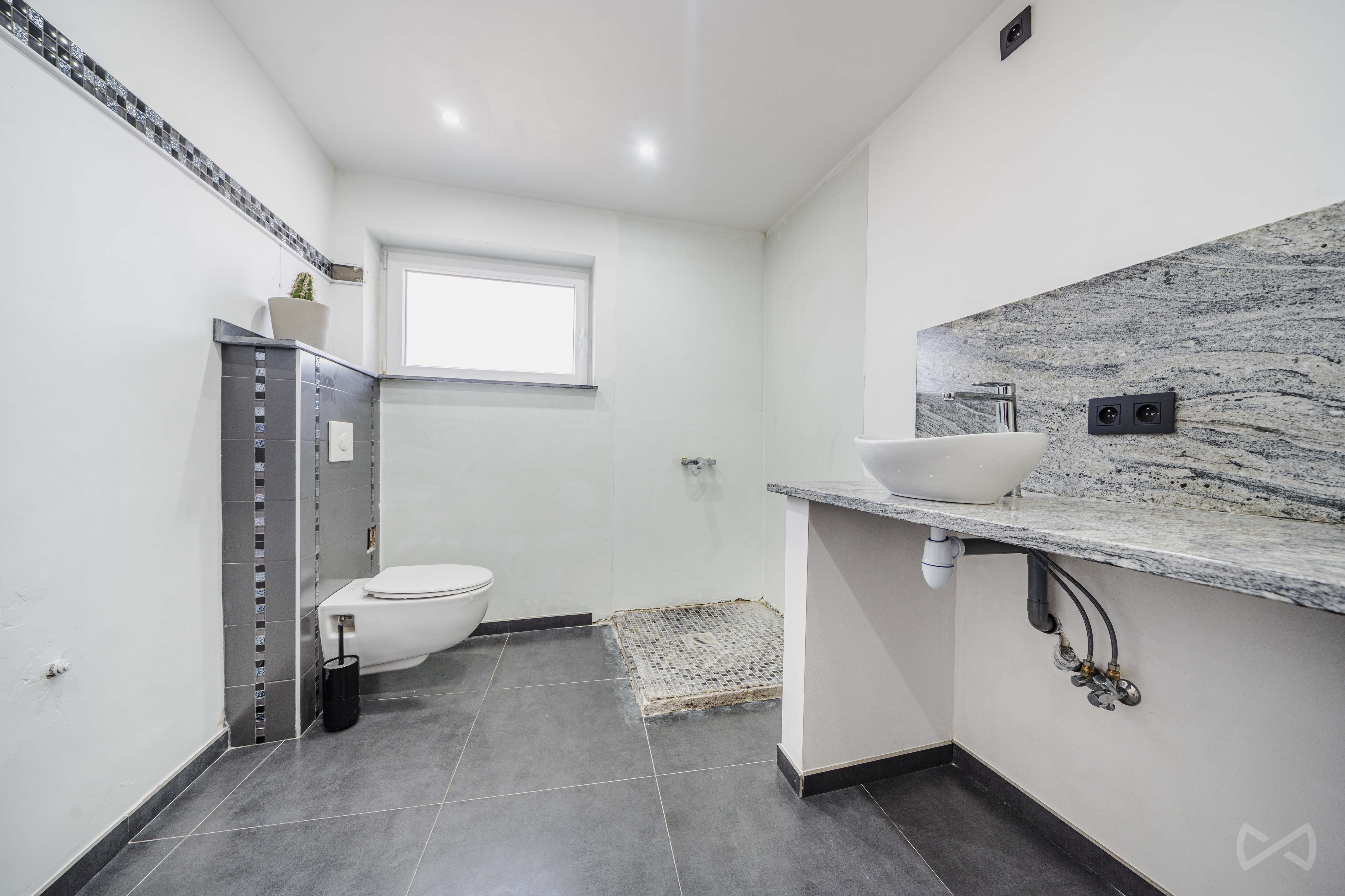 Picture 1 of 4 for House with two bedrooms in La Louvière Houdeng-Goegnies