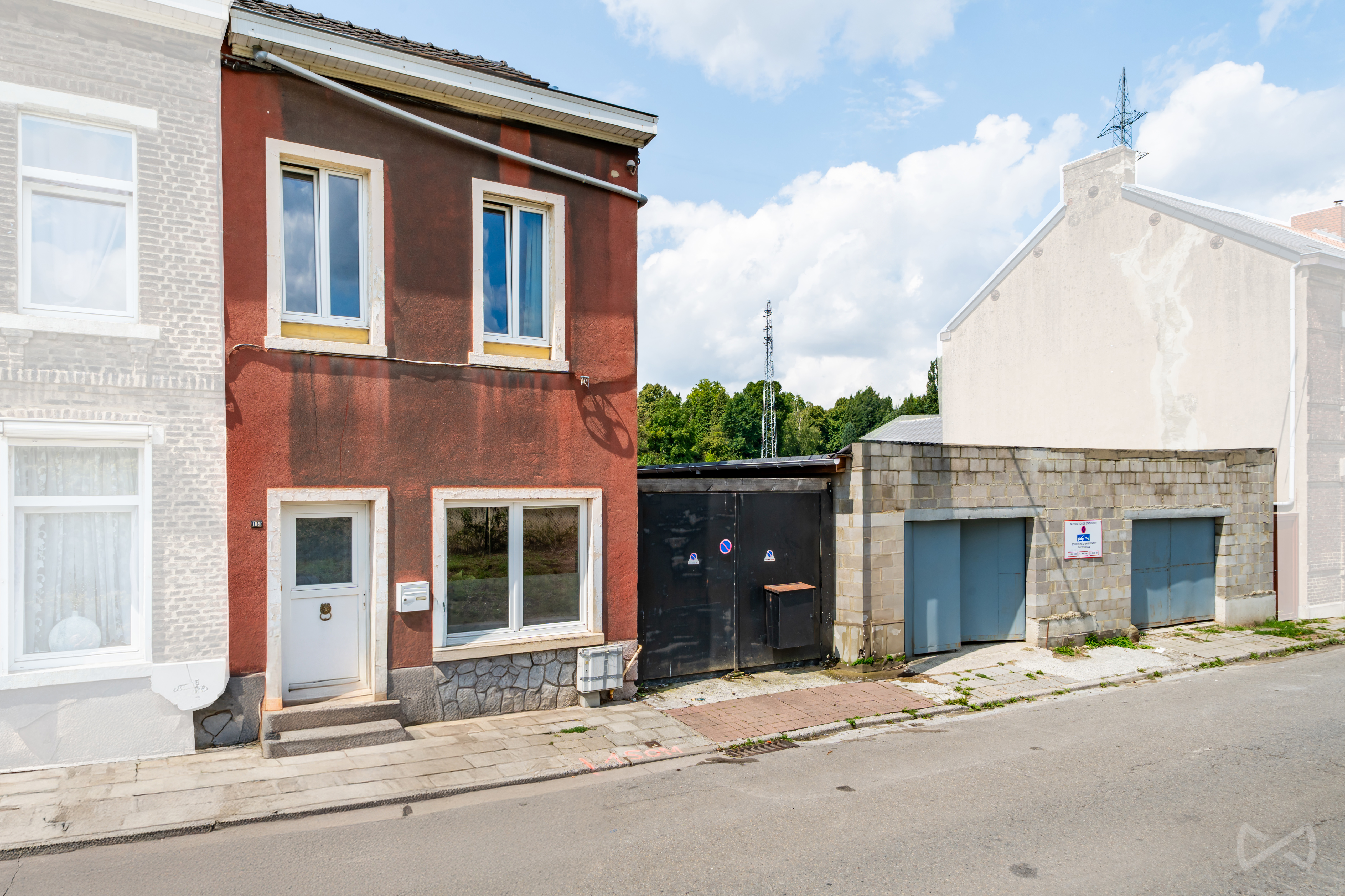Photo 2 sur 3 pour Maison de trois chambres à Marchienne-au-pont