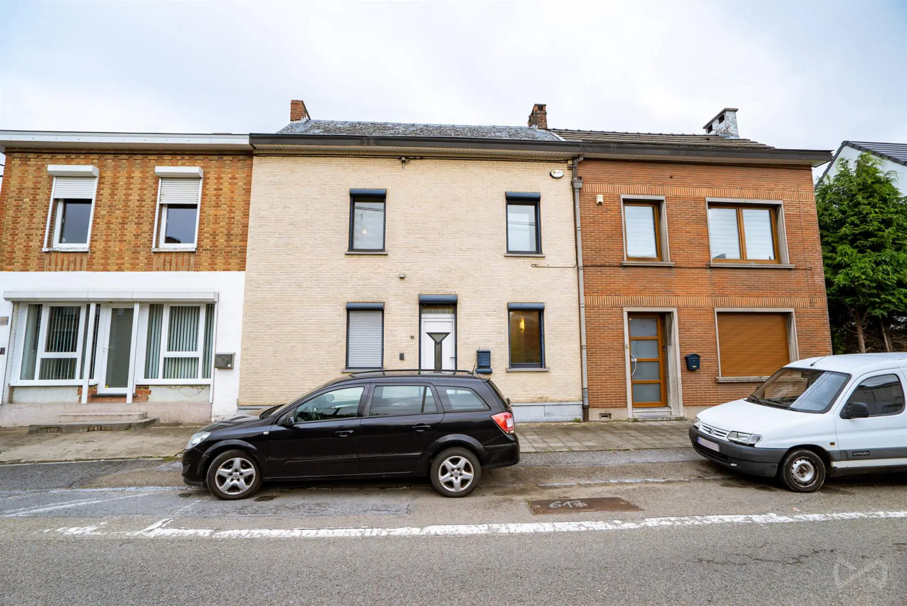 Picture 1 of 4 for House with two bedrooms in Mont-sur-marchienne