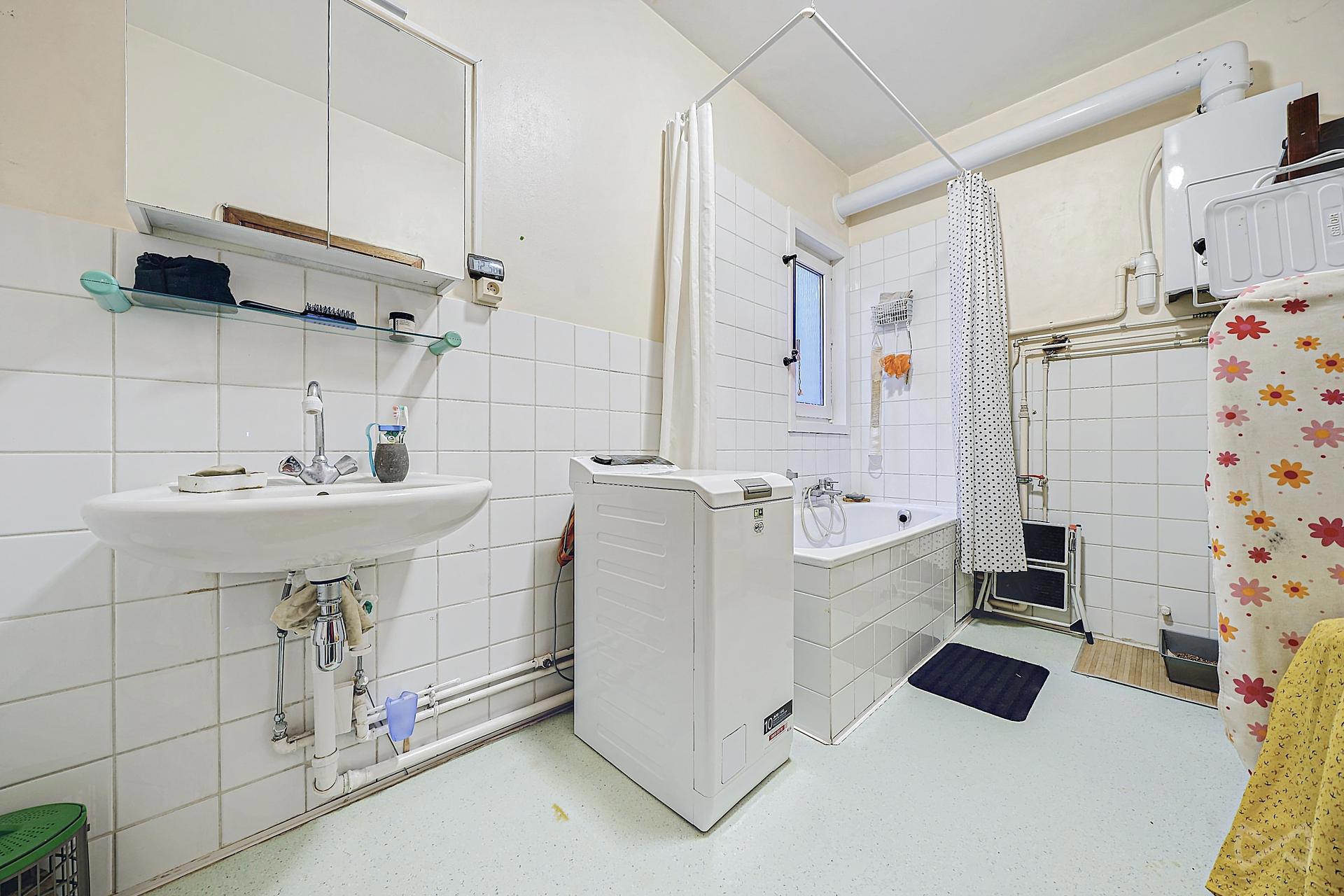 Picture 3 of 4 for Apartment block with three bedrooms in Auderghem