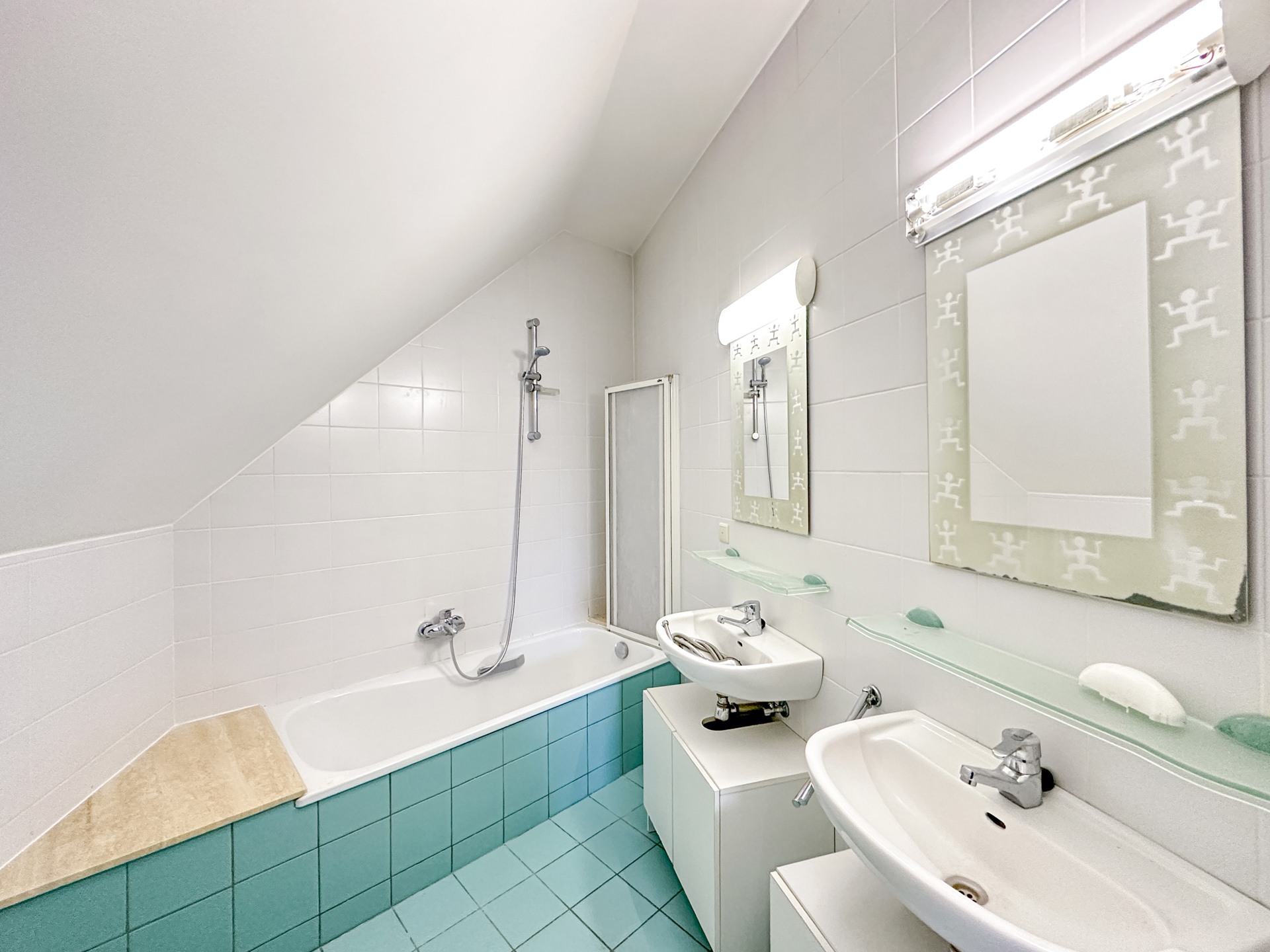 Picture 1 of 4 for House with four bedrooms in Sint-Pieters-Leeuw