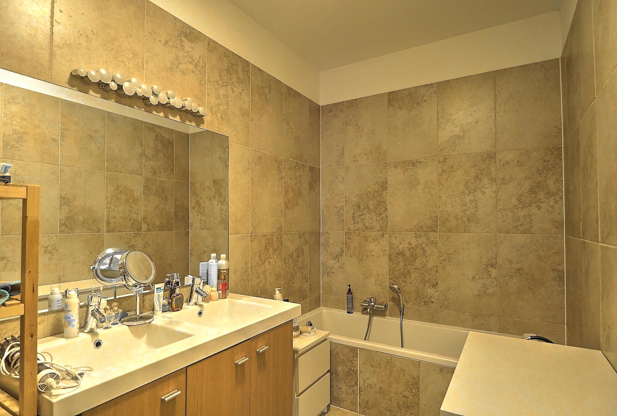 Picture 2 of 4 for Flat with two bedrooms in Evere