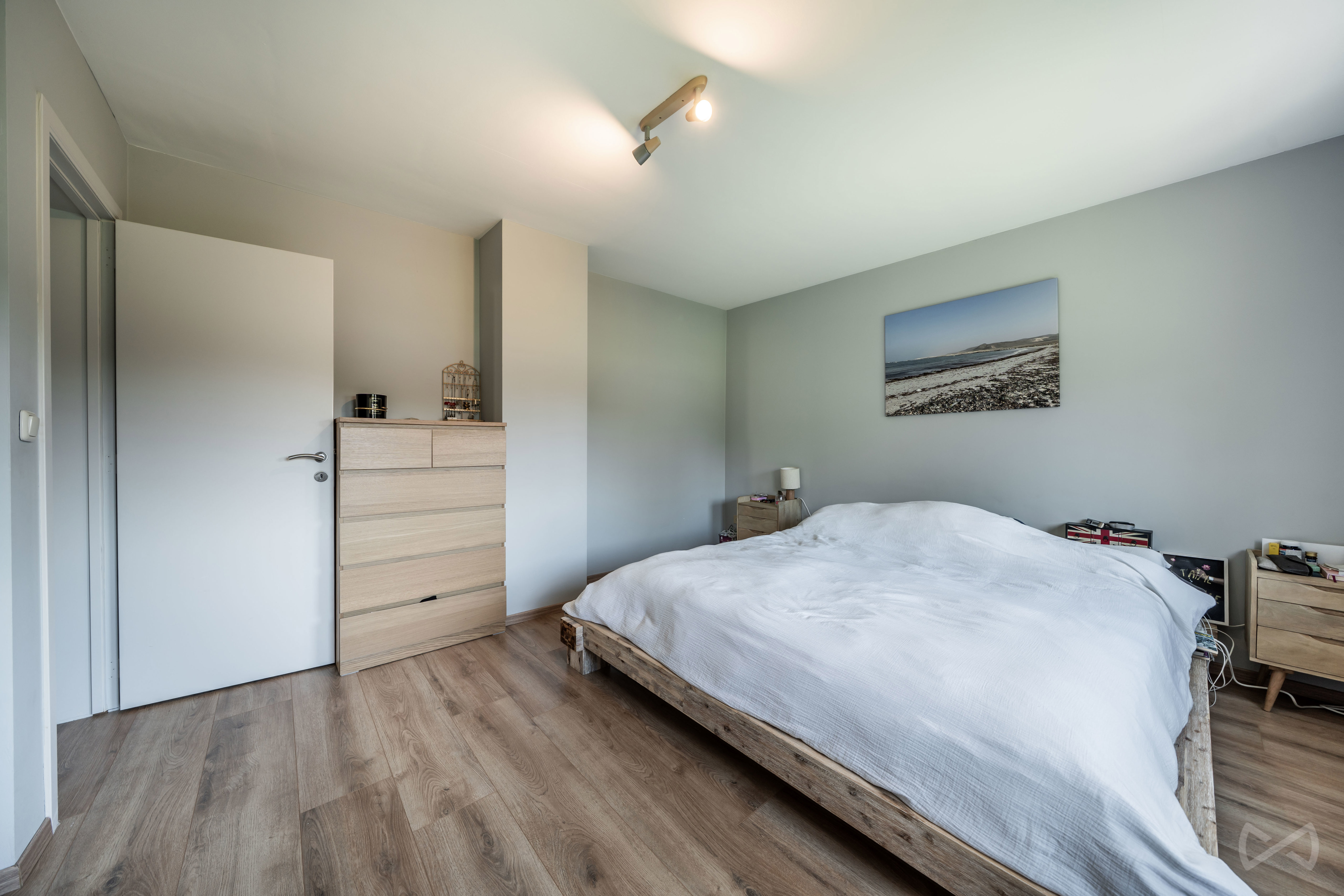 Picture 3 of 4 for Villa with five bedrooms in Waterloo