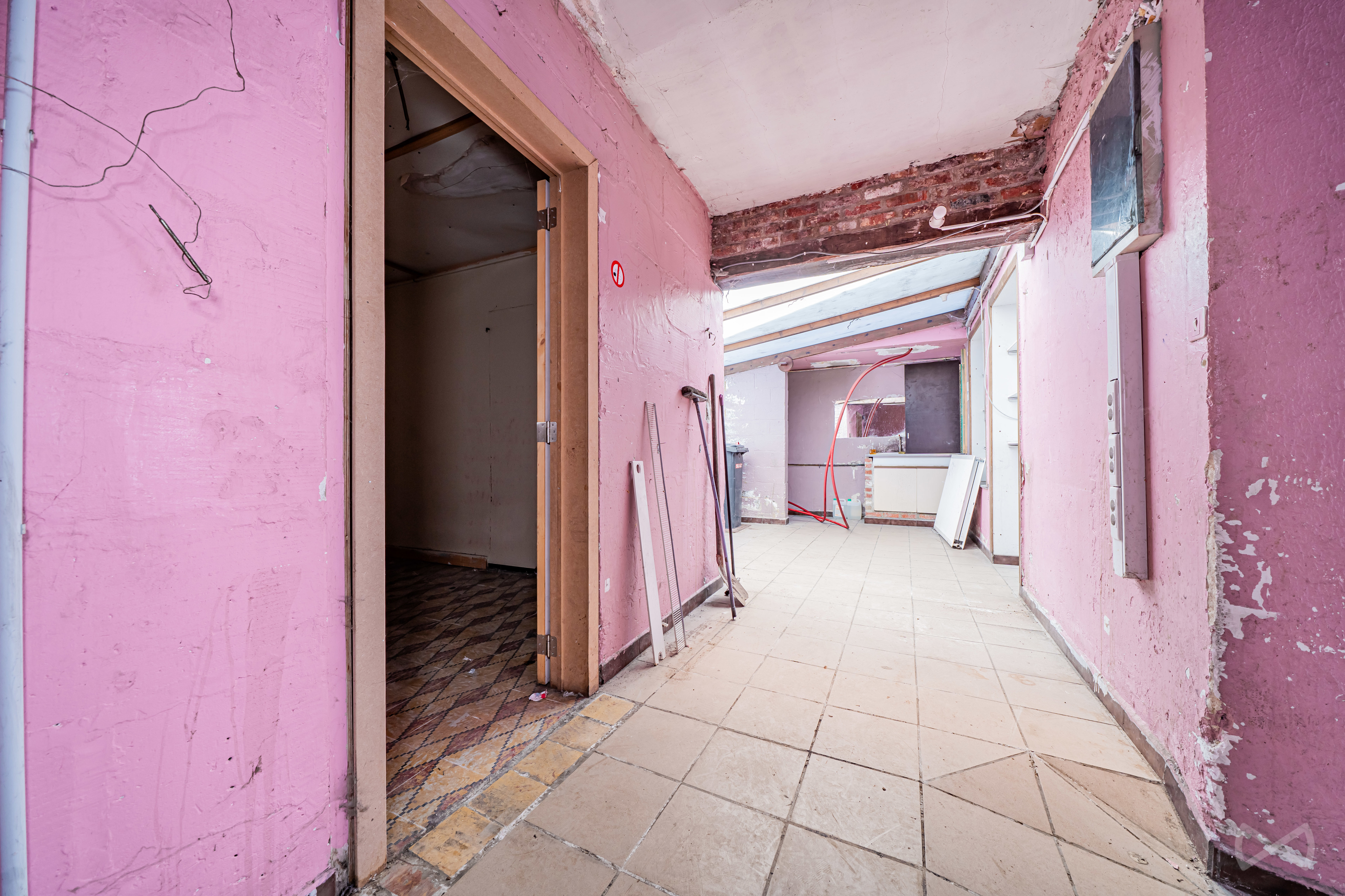 Photo 2 sur 4 pour Immeuble mixte de deux chambres à Florennes