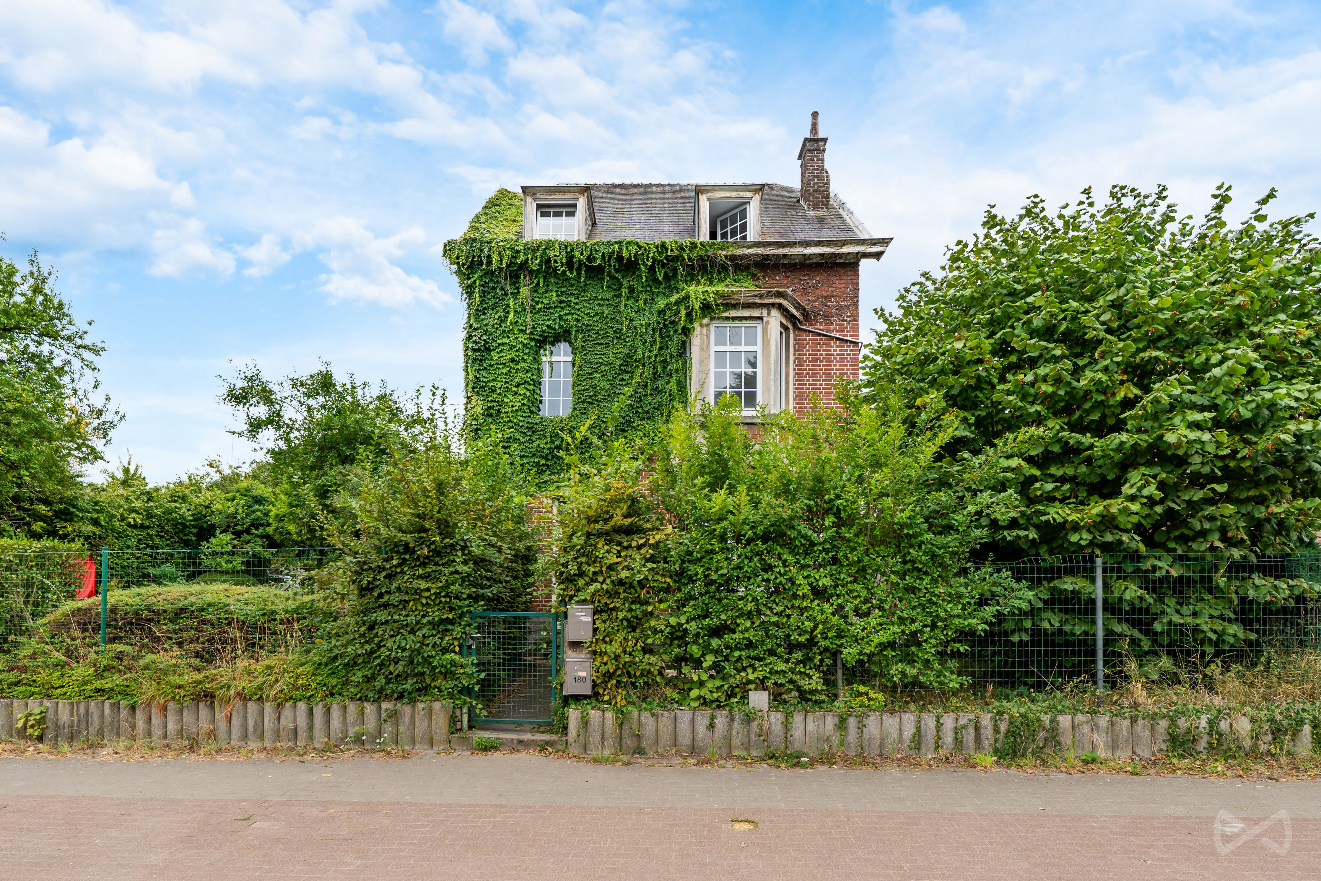 Picture 3 of 3 for House with six bedrooms in Overijse