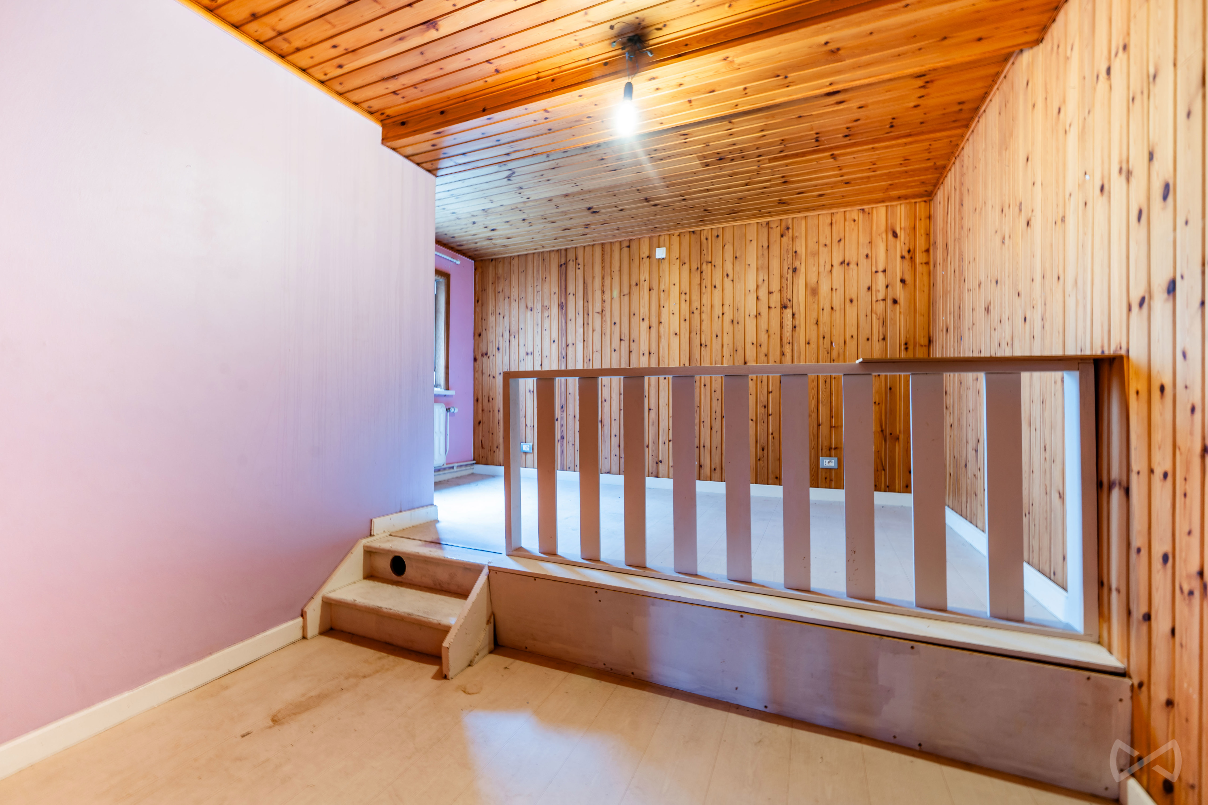 Picture 3 of 4 for Multi-purpose building with three bedrooms in Basècles